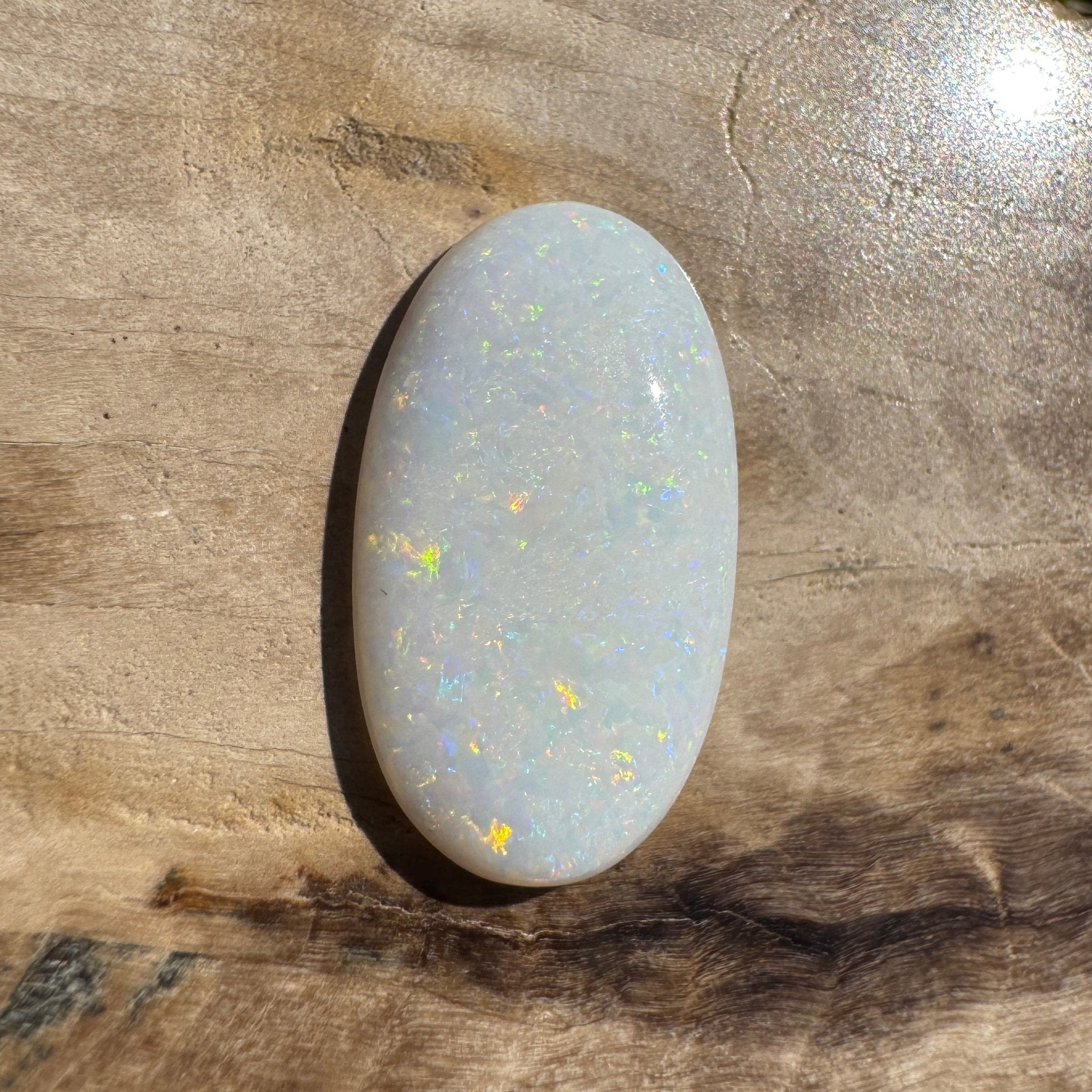 3.2ct Hand - cut Solid Coober Pedy Opal