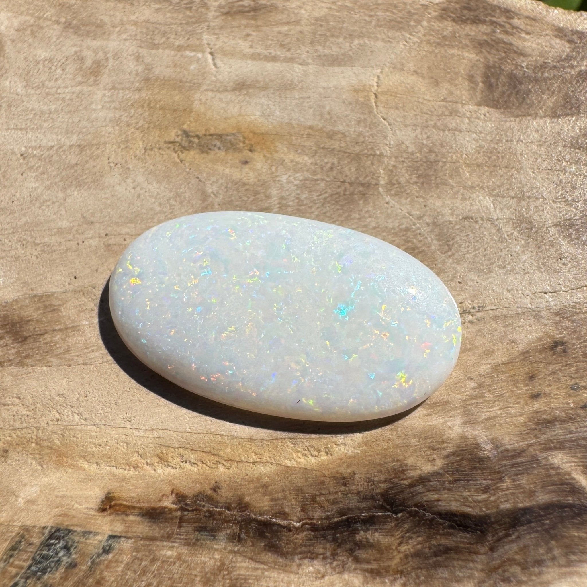 3.2ct Hand - cut Solid Coober Pedy Opal