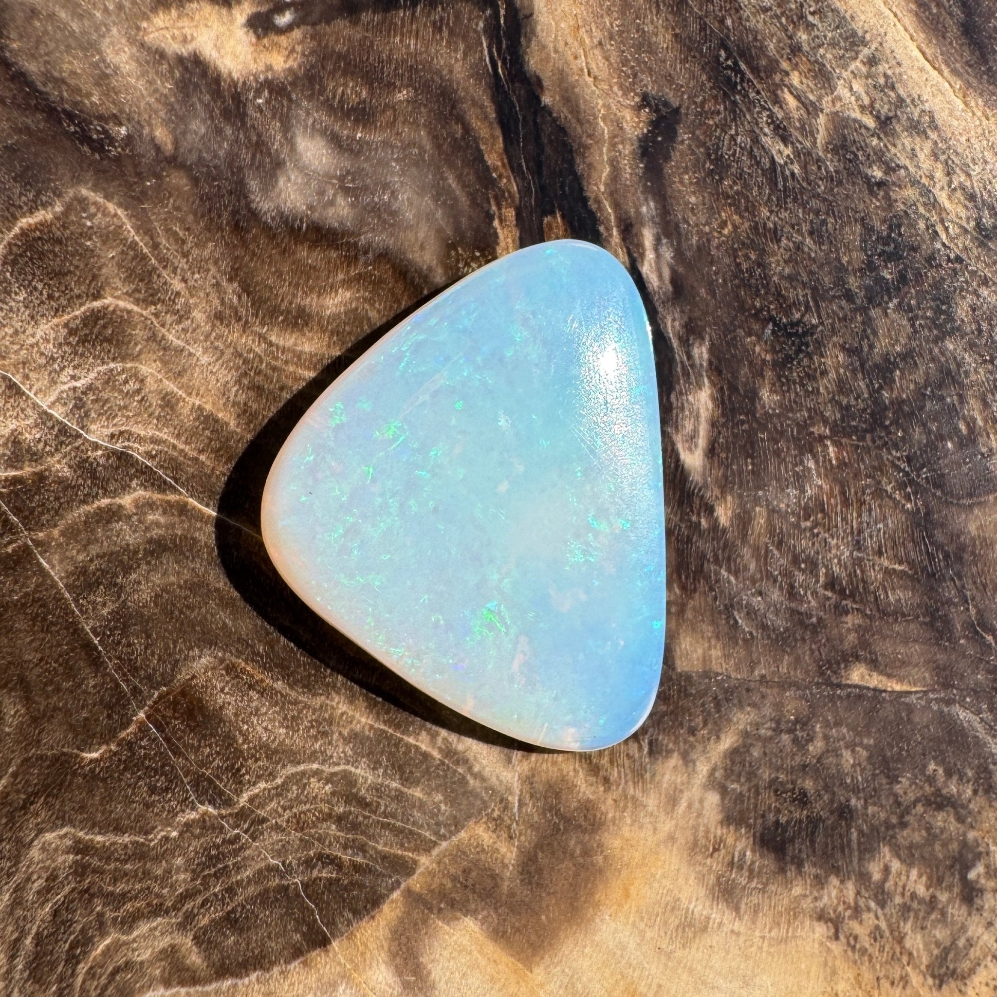 3.4ct Hand - cut Solid Coober Pedy Opal