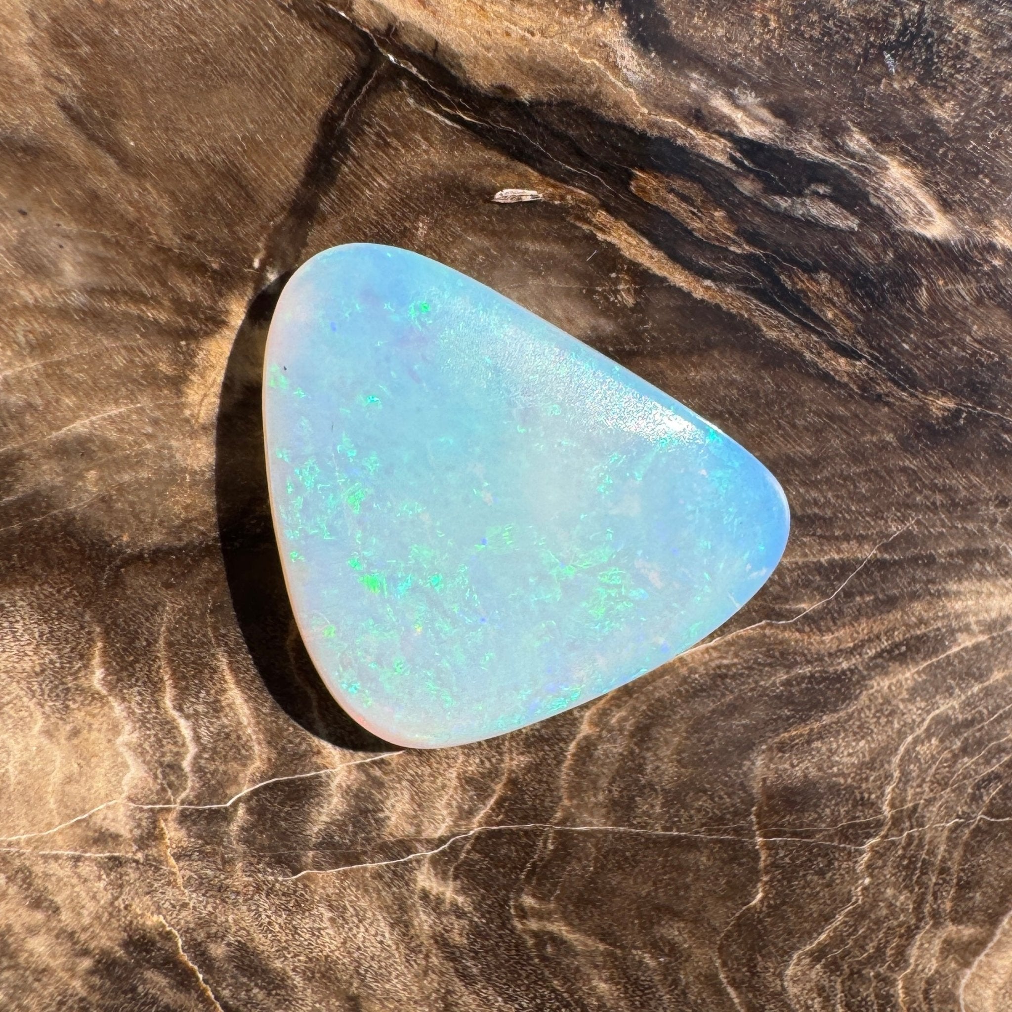 3.4ct Hand - cut Solid Coober Pedy Opal