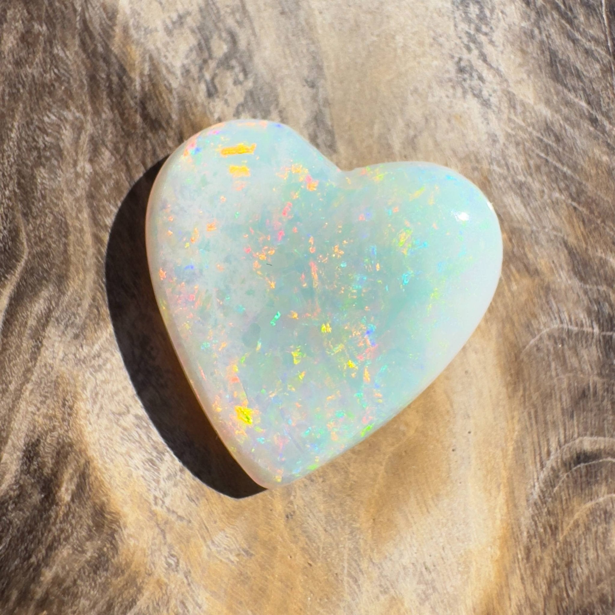 3.5CT Hand - cut Solid Australian Coober Pedy Opal