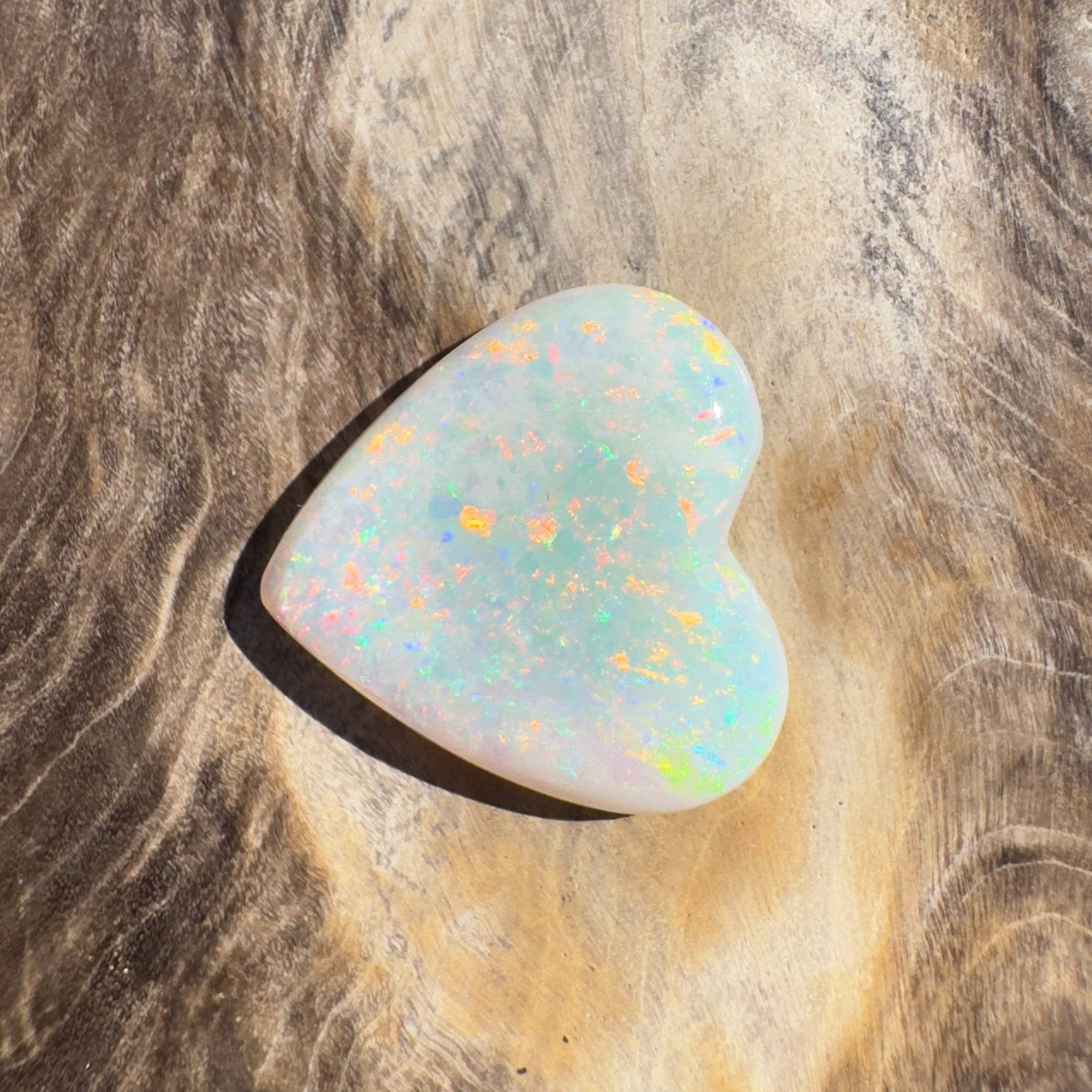 3.5CT Hand - cut Solid Australian Coober Pedy Opal