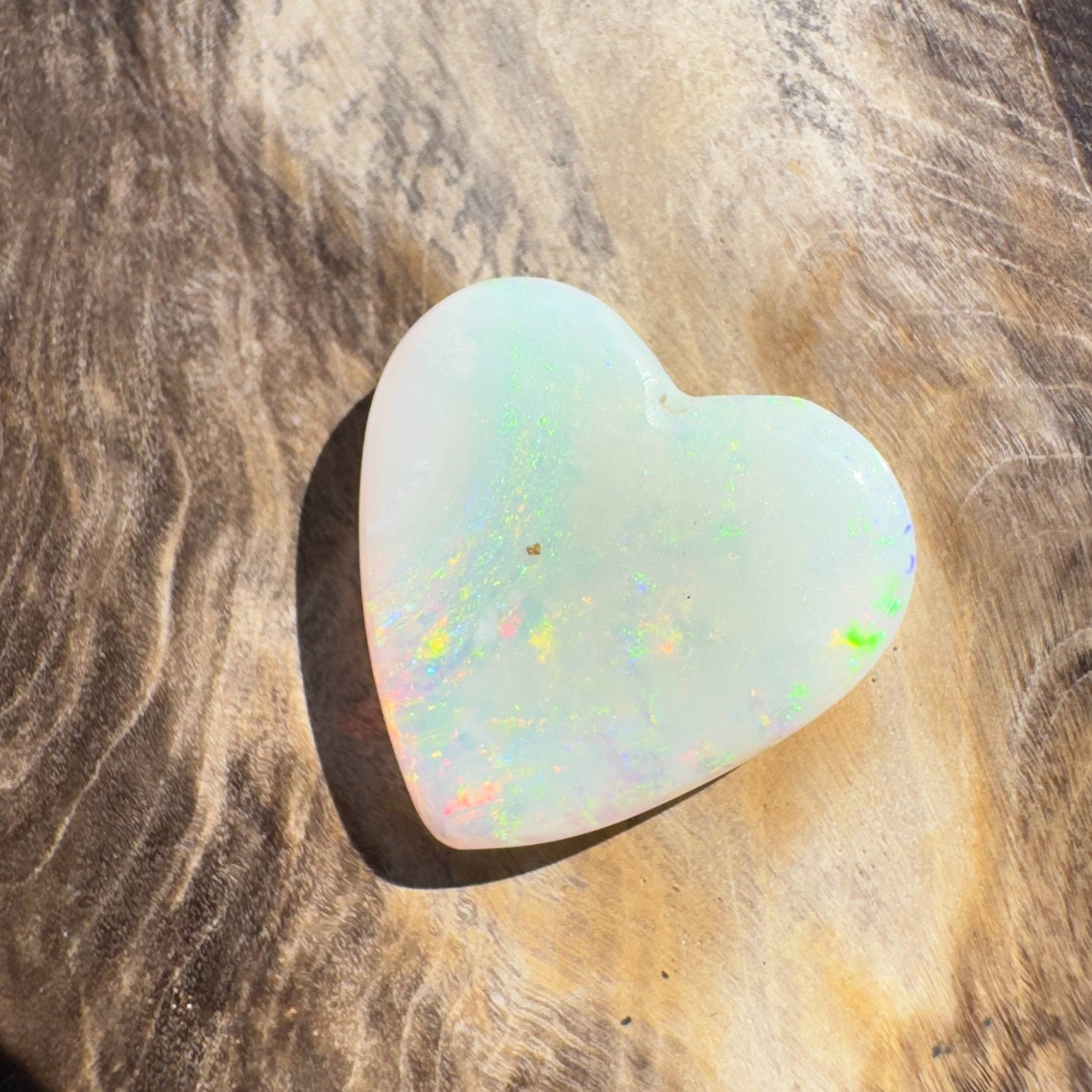 3.5CT Hand - cut Solid Australian Coober Pedy Opal