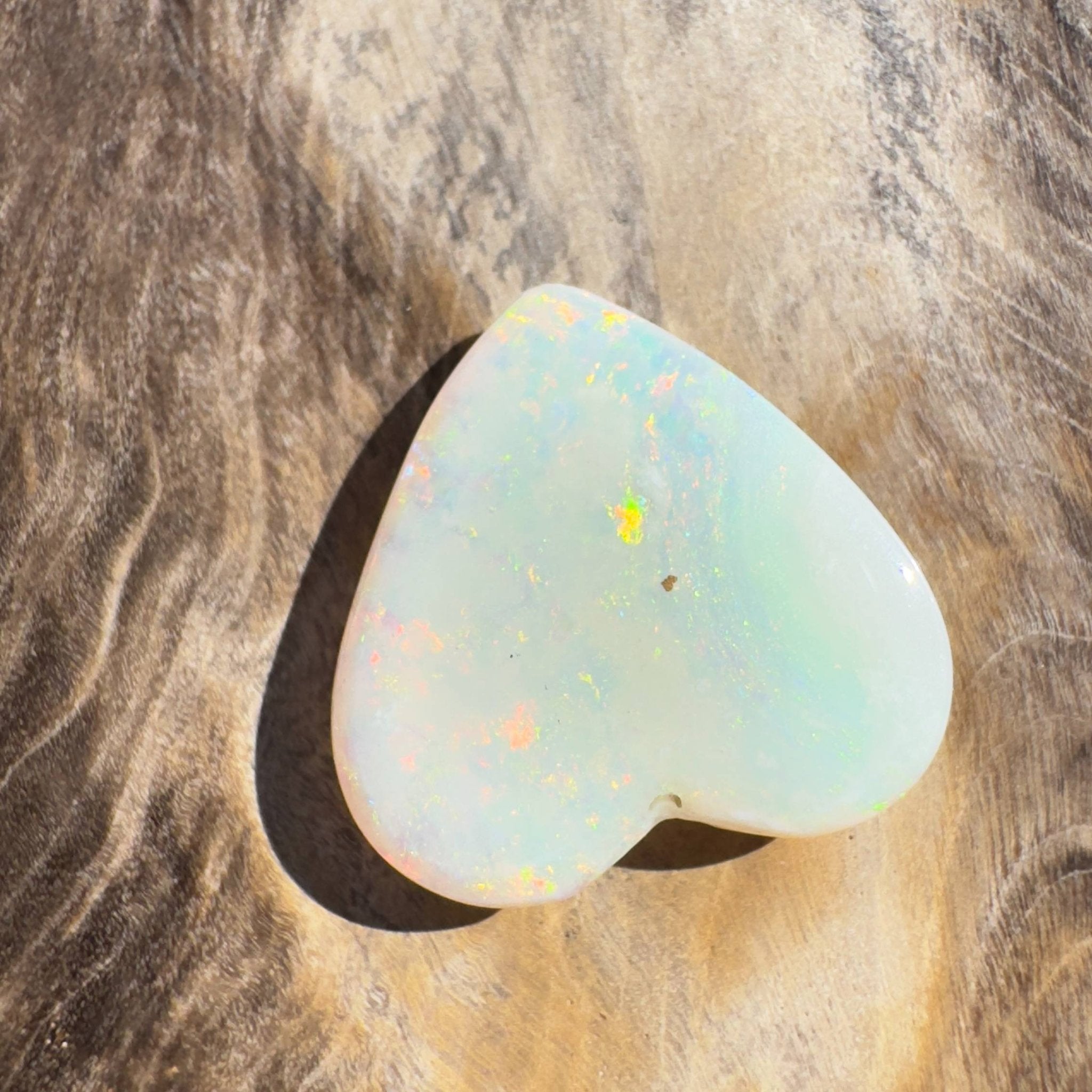 3.5CT Hand - cut Solid Australian Coober Pedy Opal