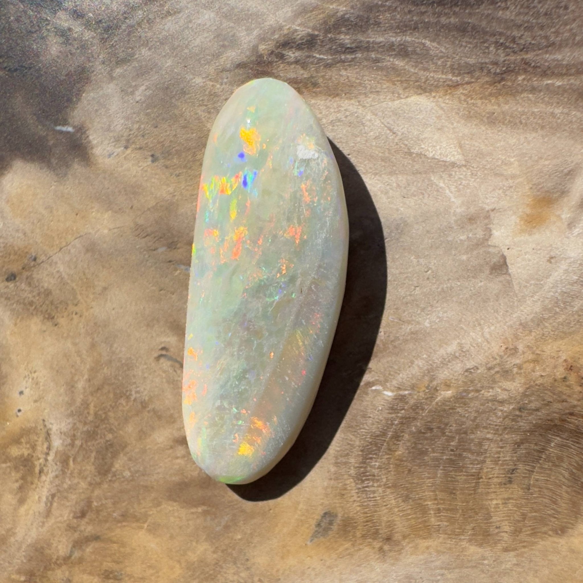 3.6CT Hand - cut Solid Australian Coober Pedy Opal