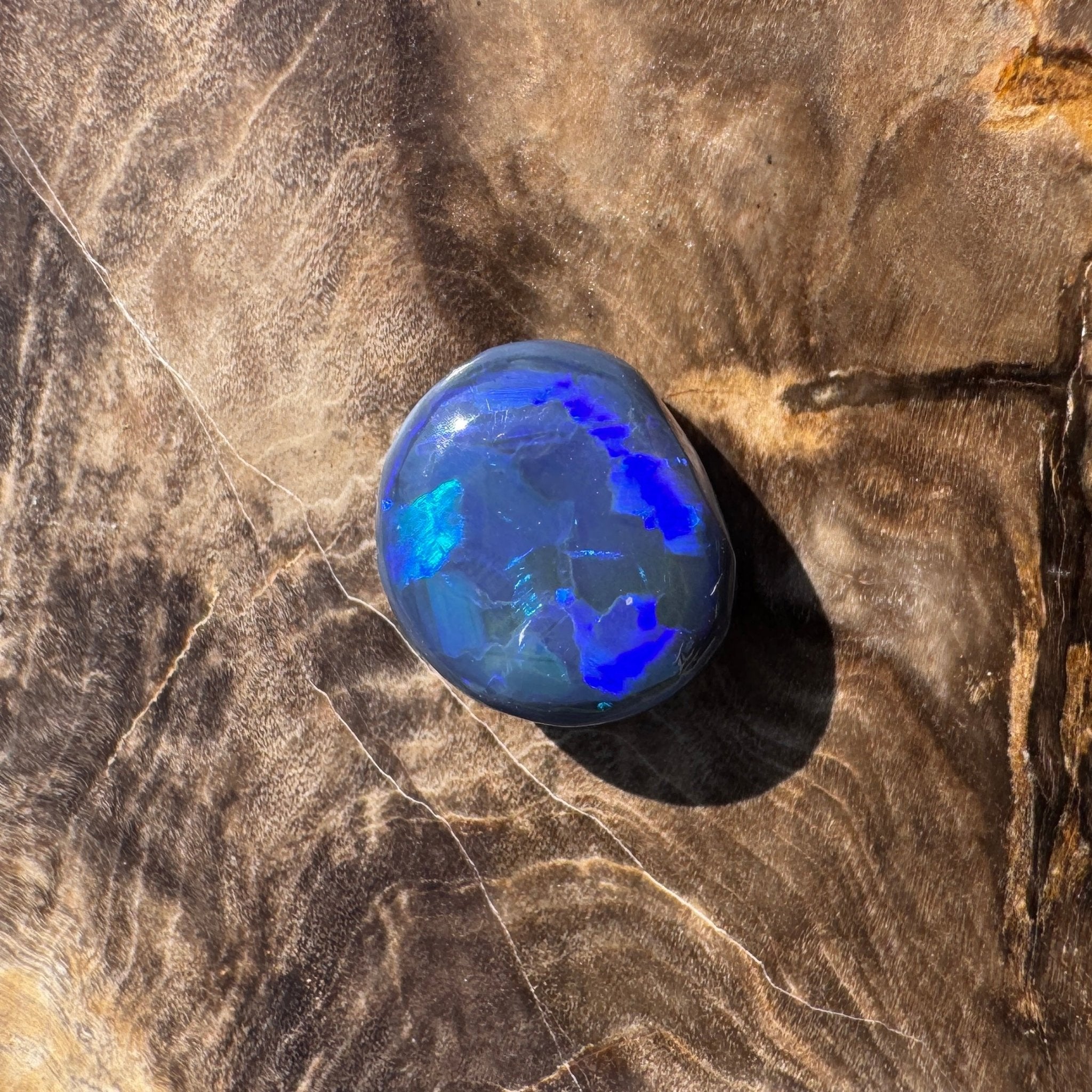 3.6ct Hand - cut Solid Lightning Ridge Semi Black Opal