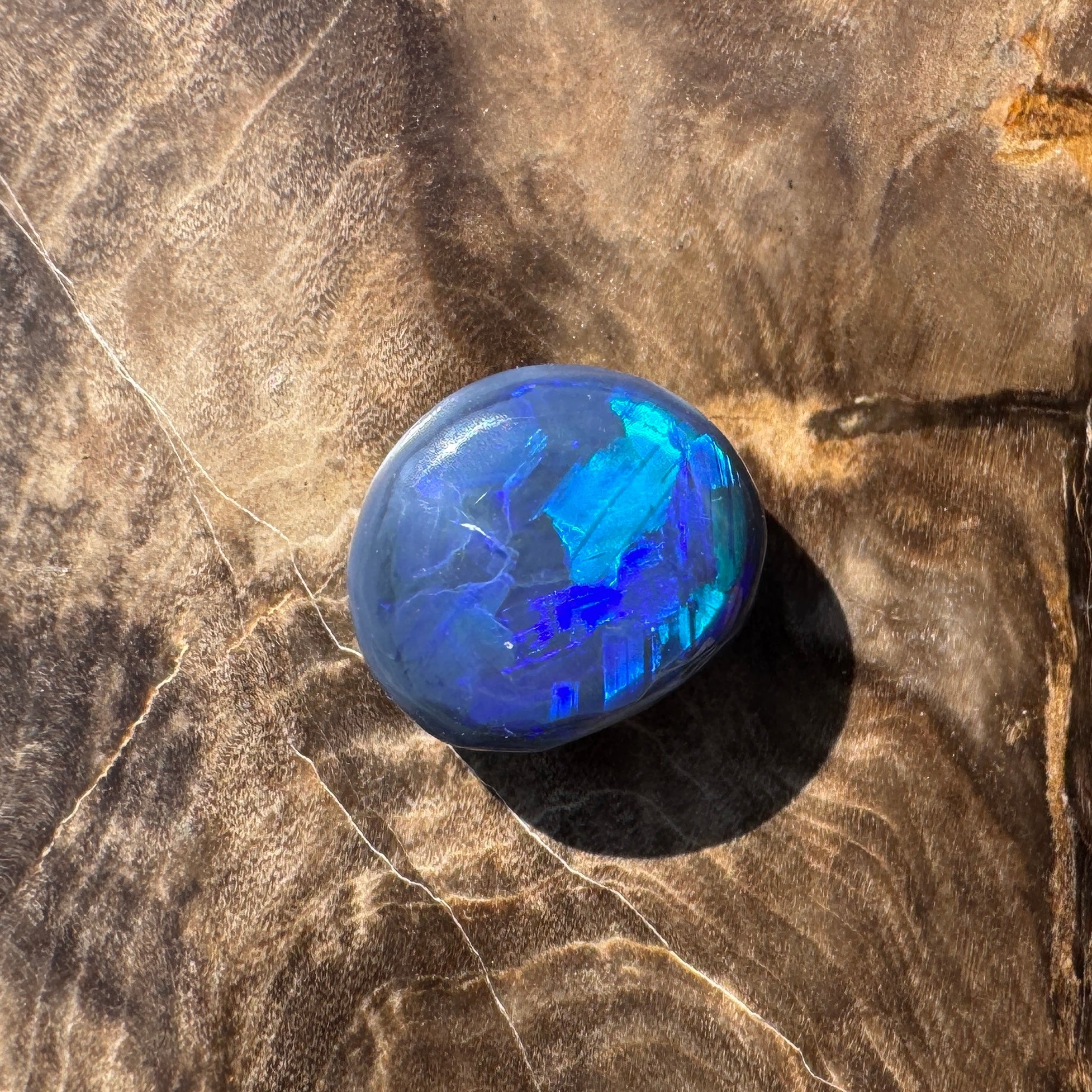 3.6ct Hand - cut Solid Lightning Ridge Semi Black Opal
