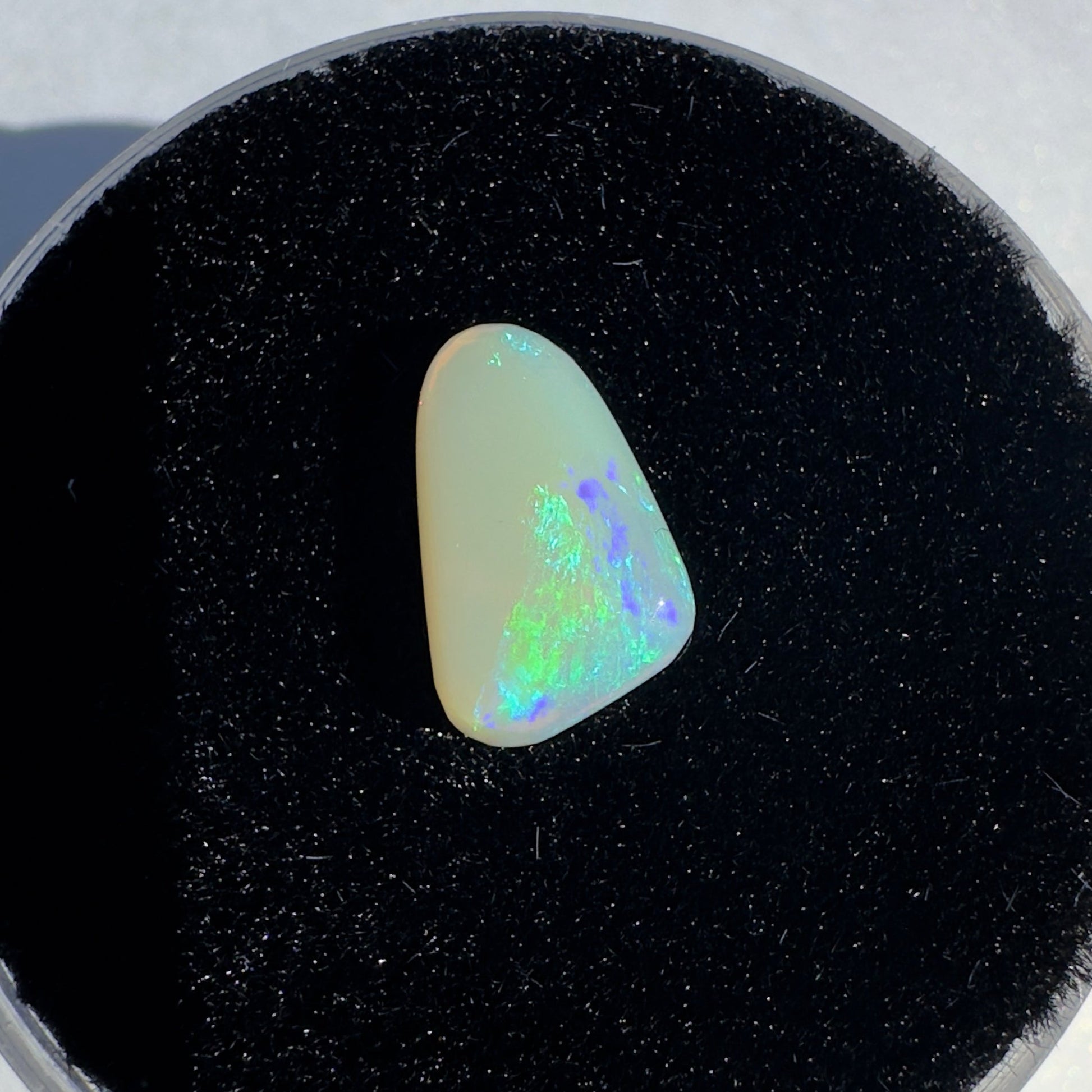 Australian Crystal Opal 1.4carat Solid Hand Cut Luxury - Iona Opal Australia