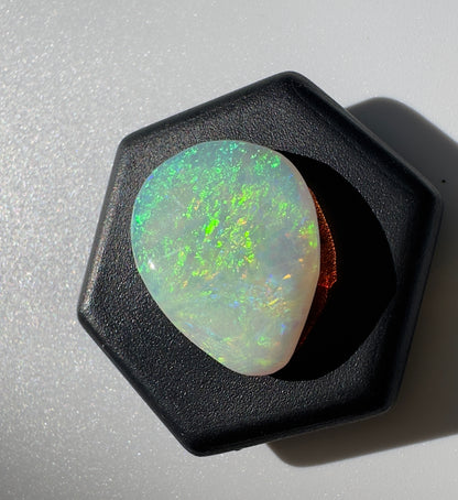 Australian Coober Pedy Opal 4.2carat Solid Hand Cut Luxury - Iona Opal Australia