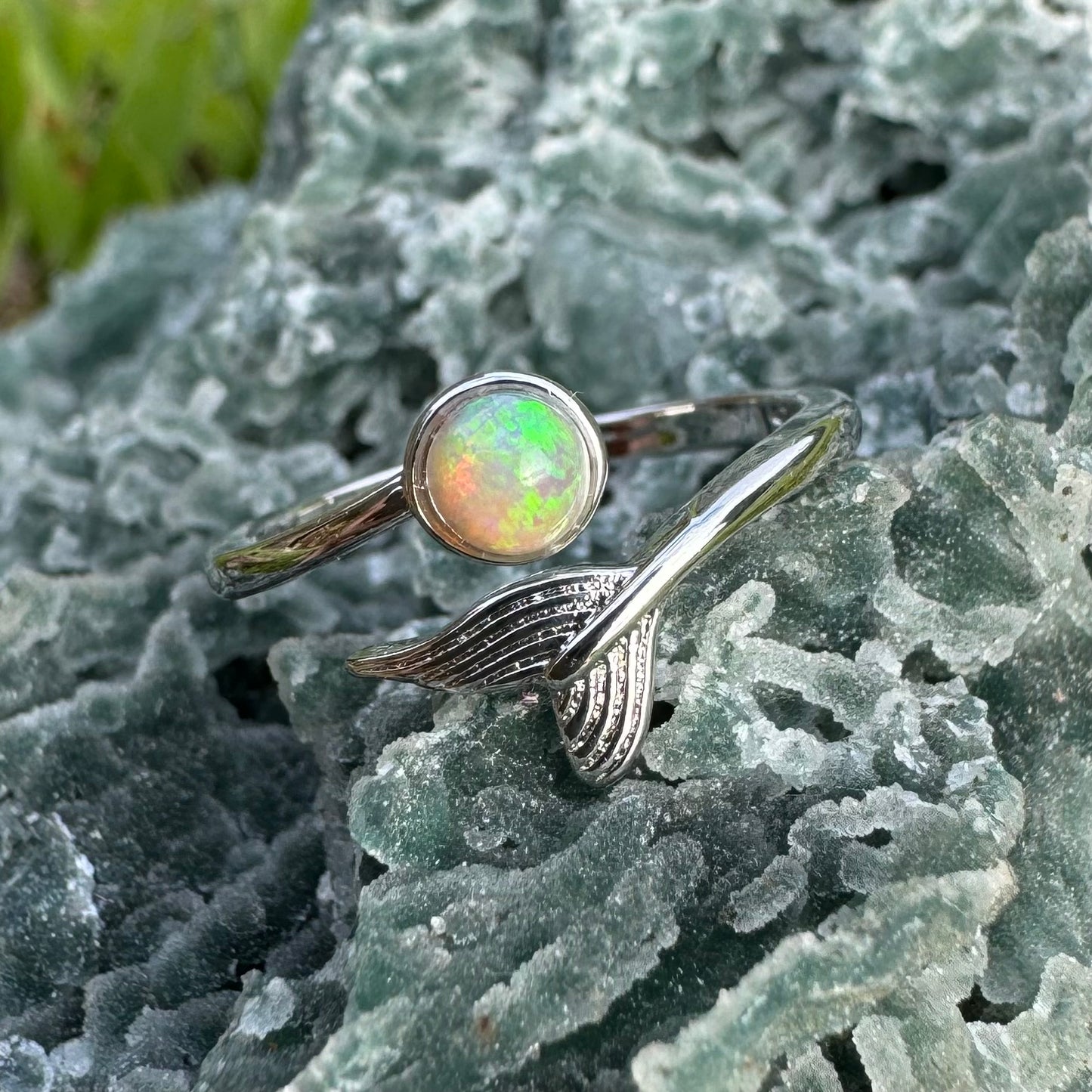 'Where the Ocean meets the Outback' ~ Handcrafted 0.3ct Solid Lightning Ridge Opal Sterling Silver Ring - Iona Opal Australia