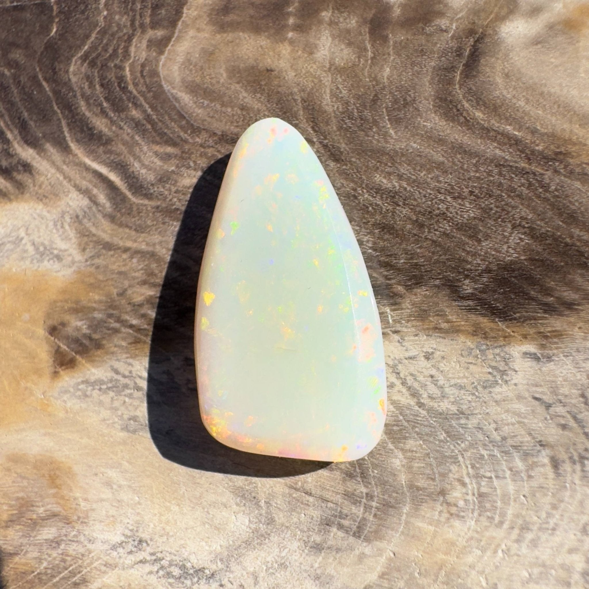4.0CT Hand - cut Solid Australian Coober Pedy Opal