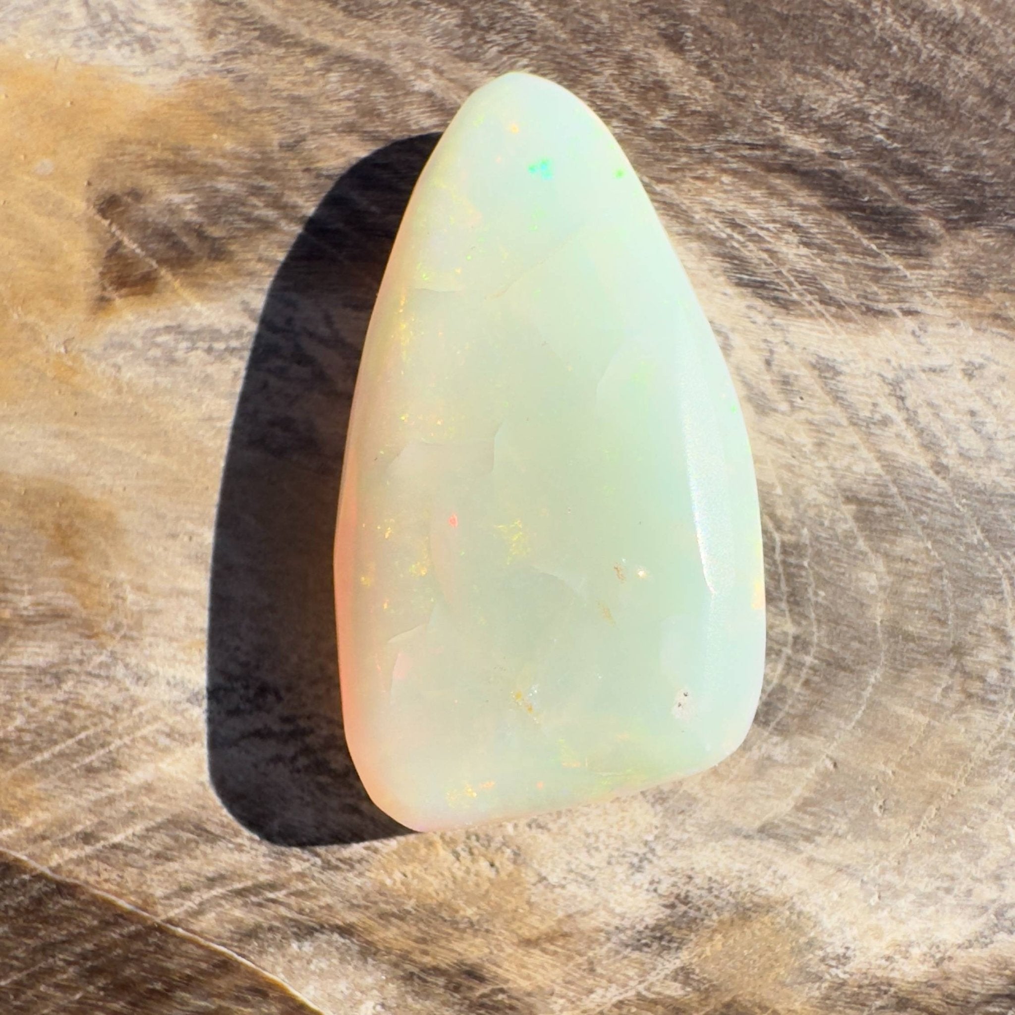 4.0CT Hand - cut Solid Australian Coober Pedy Opal