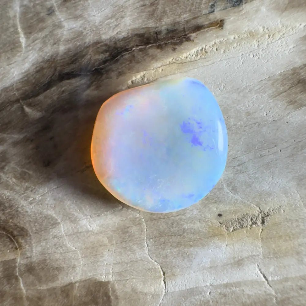 4.0ct Hand - Cut Solid Lightning Ridge Semi Black Opal