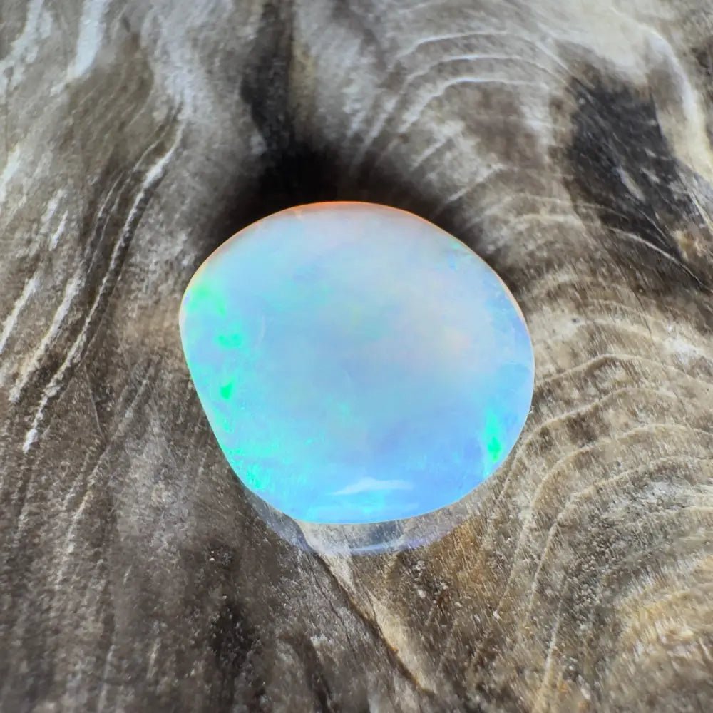 4.0ct Hand - Cut Solid Lightning Ridge Semi Black Opal