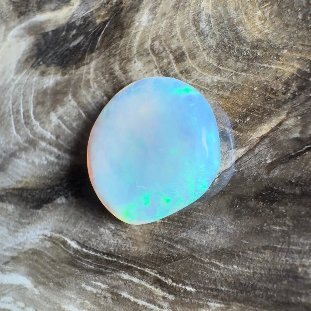 4.0ct Hand - Cut Solid Lightning Ridge Semi Black Opal