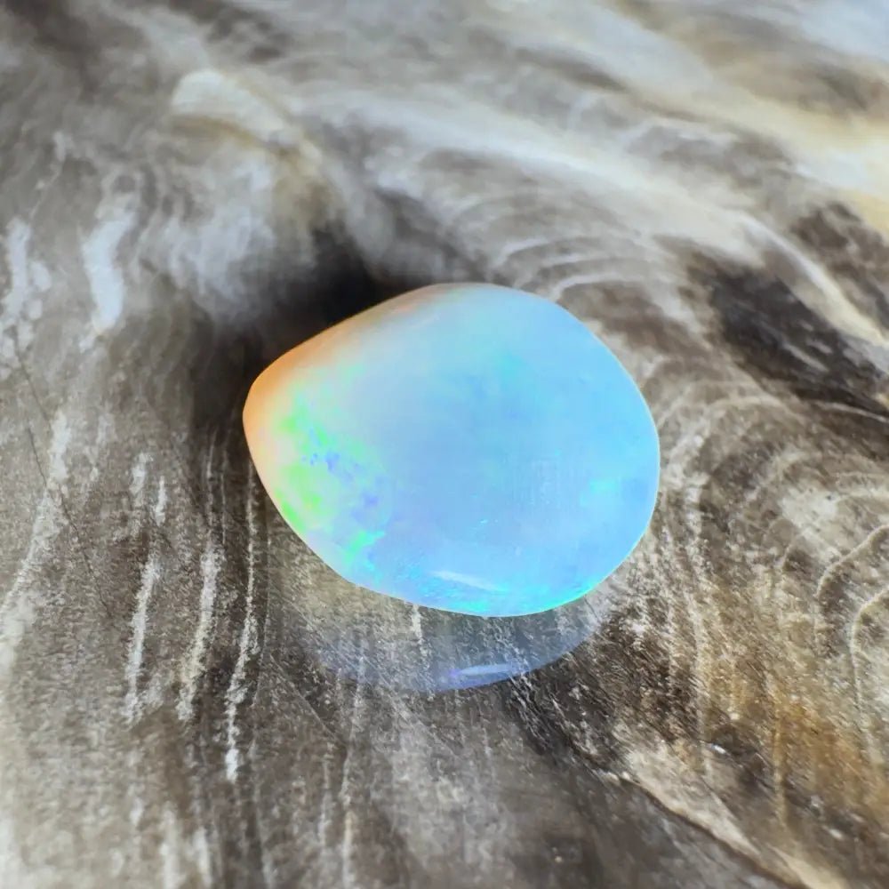 4.0ct Hand - Cut Solid Lightning Ridge Semi Black Opal