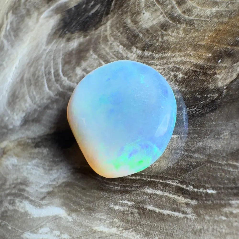 4.0ct Hand - Cut Solid Lightning Ridge Semi Black Opal