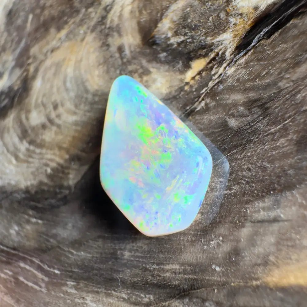 4.1ct Hand - Cut Solid Lightning Ridge Semi Black Opal