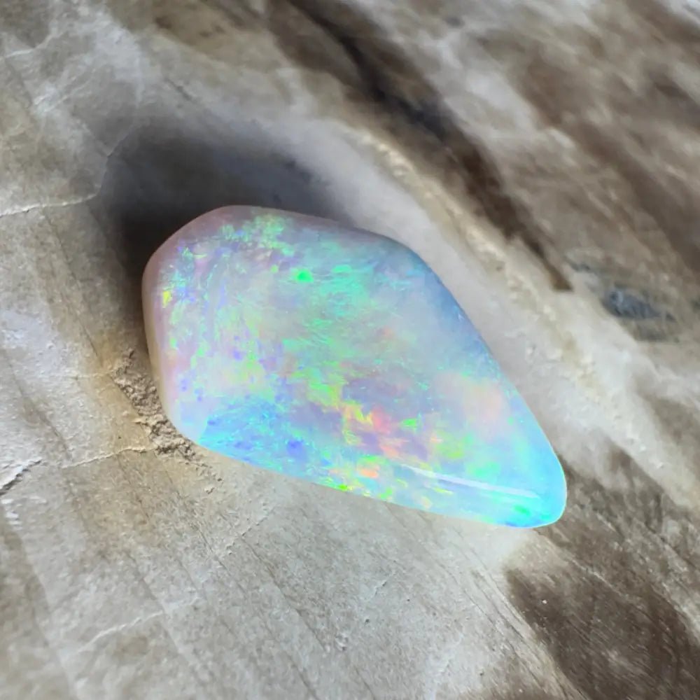 4.1ct Hand - Cut Solid Lightning Ridge Semi Black Opal