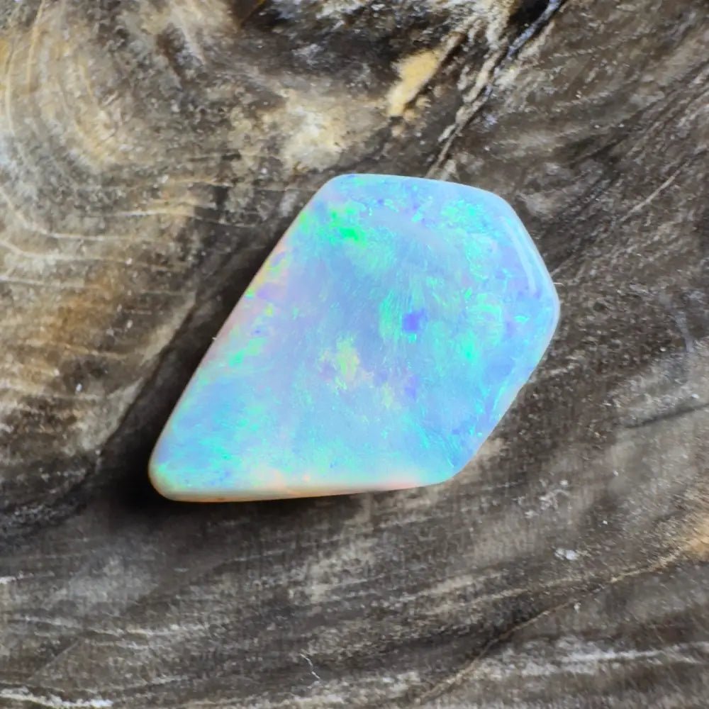 4.1ct Hand - Cut Solid Lightning Ridge Semi Black Opal