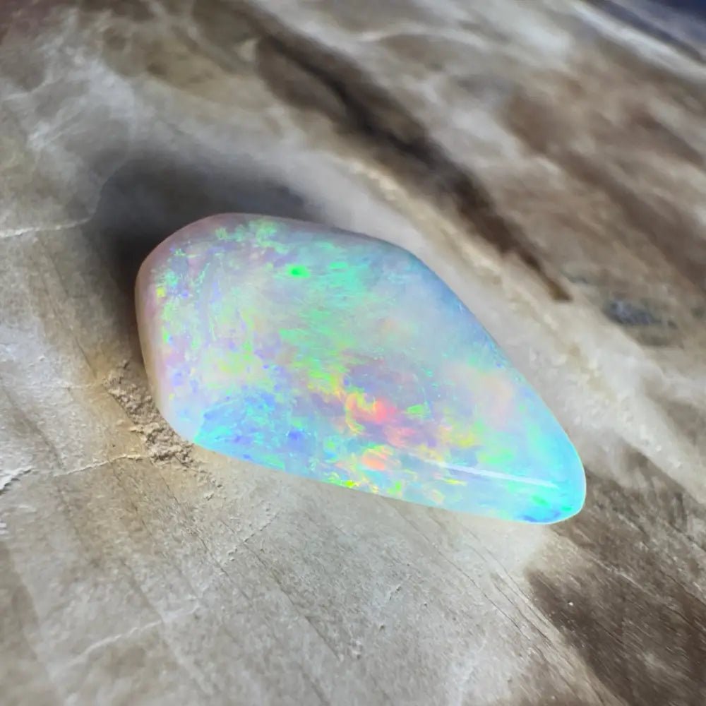 4.1ct Hand - Cut Solid Lightning Ridge Semi Black Opal
