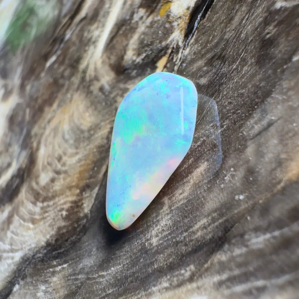 4.1ct Hand - Cut Solid Lightning Ridge Semi Black Opal