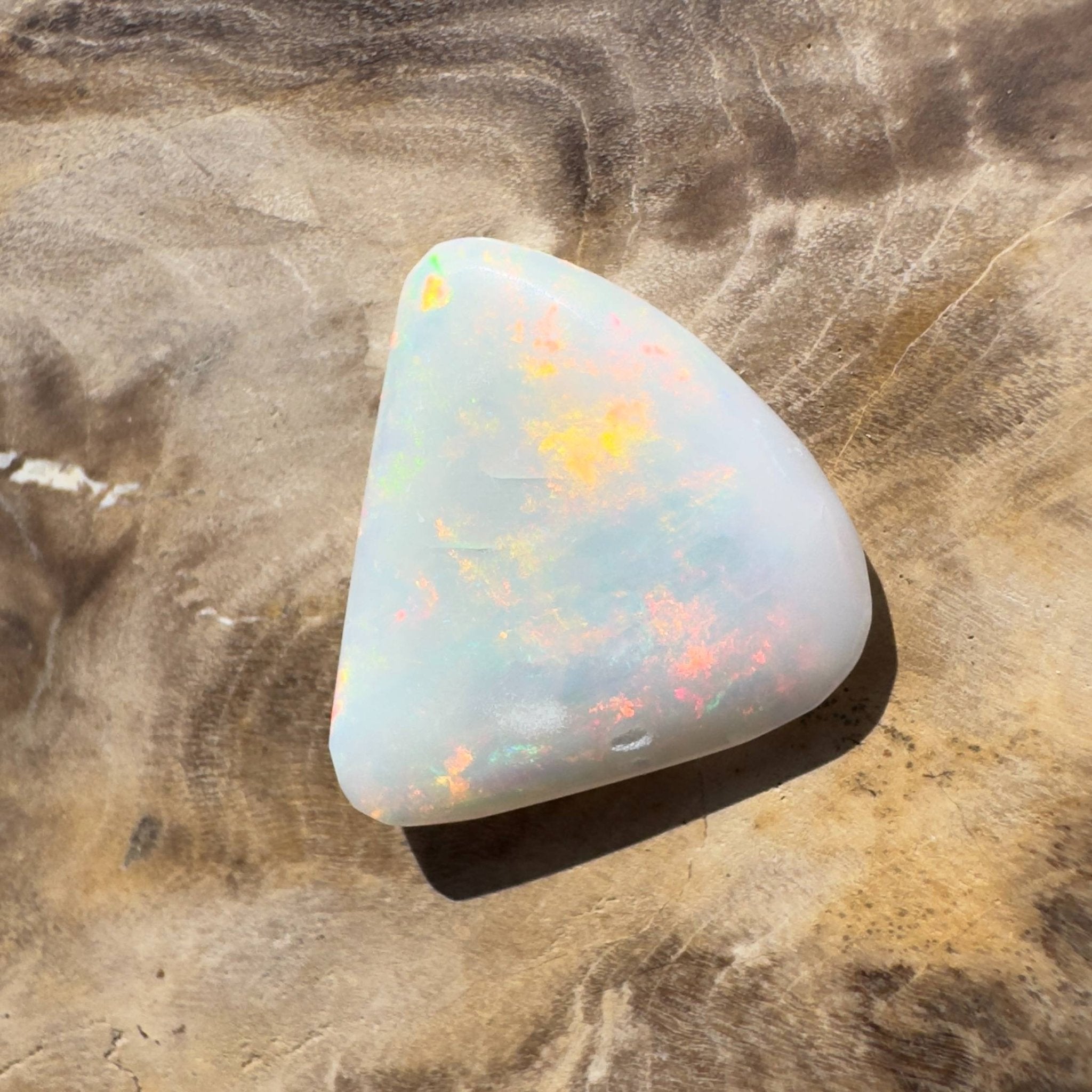 4.2ct Hand - cut Solid Australian Coober Pedy Opal