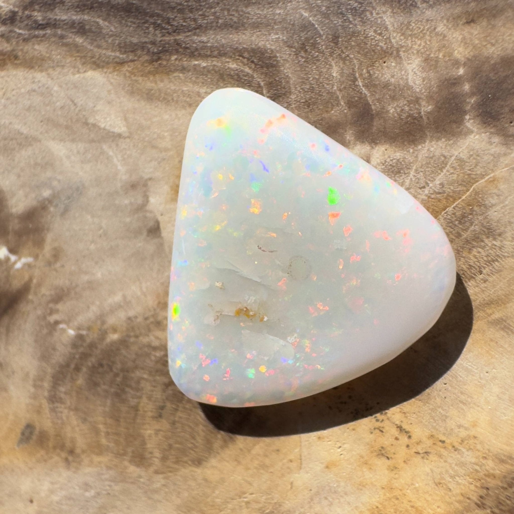 4.2ct Hand - cut Solid Australian Coober Pedy Opal
