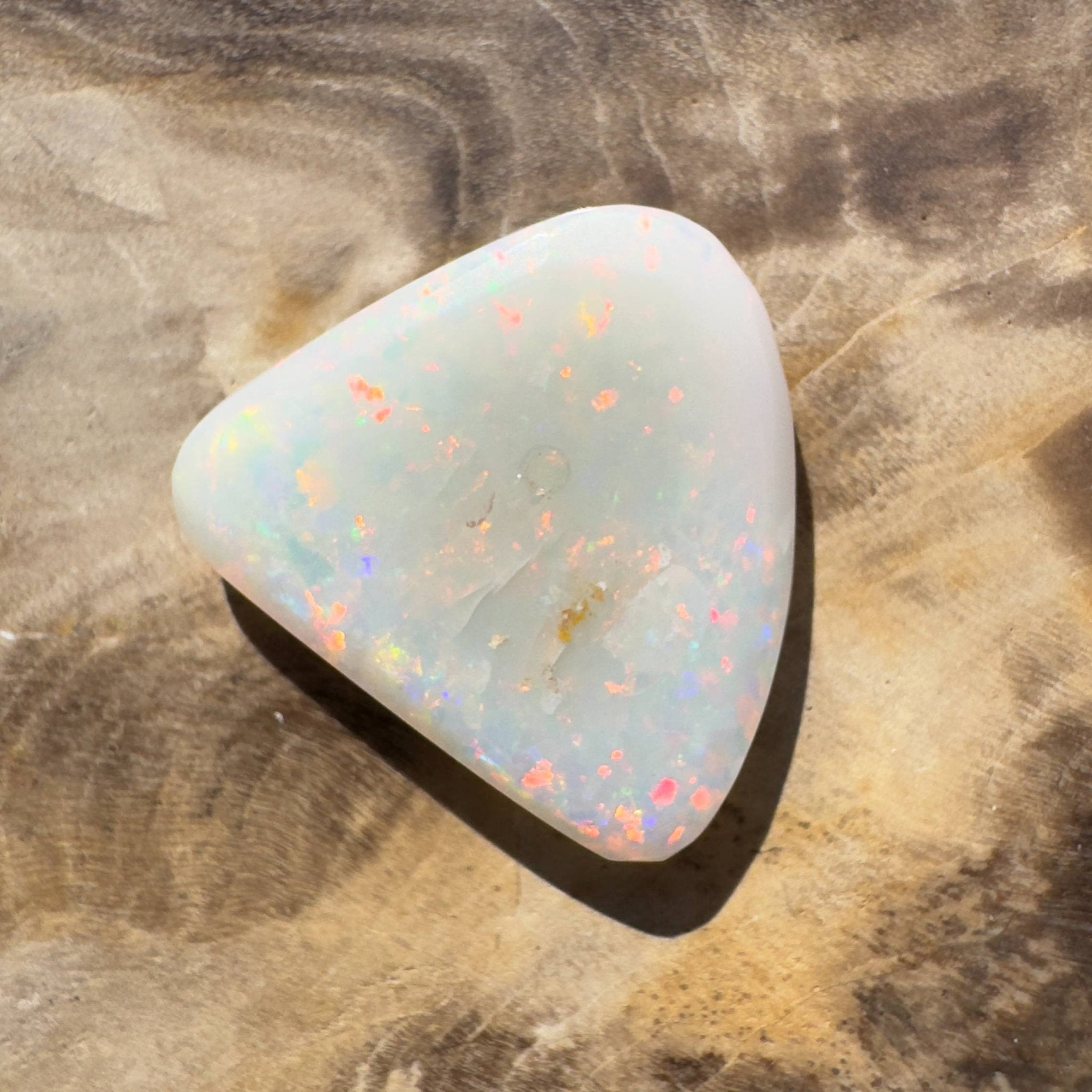 4.2ct Hand - cut Solid Australian Coober Pedy Opal
