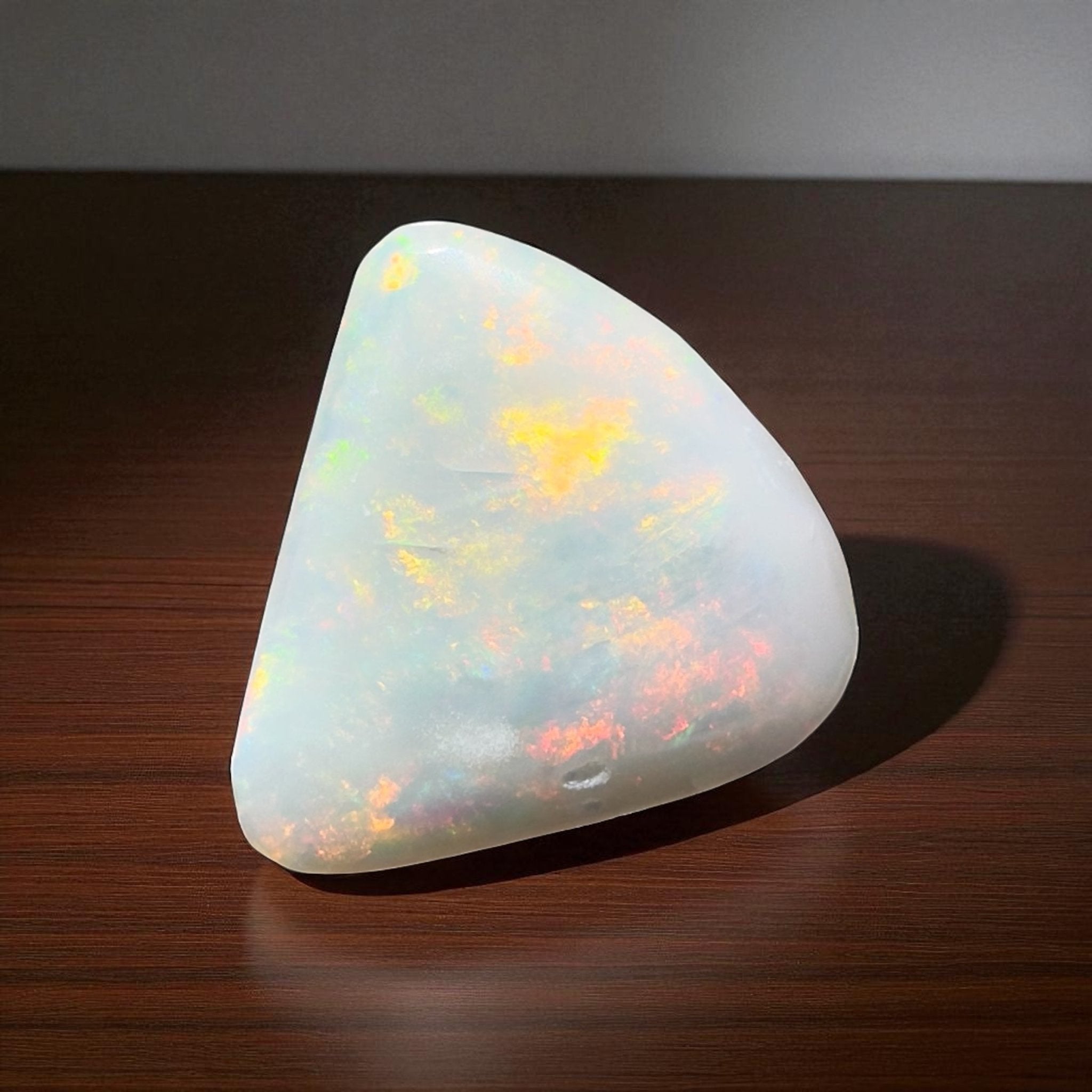 4.2ct Hand - cut Solid Australian Coober Pedy Opal