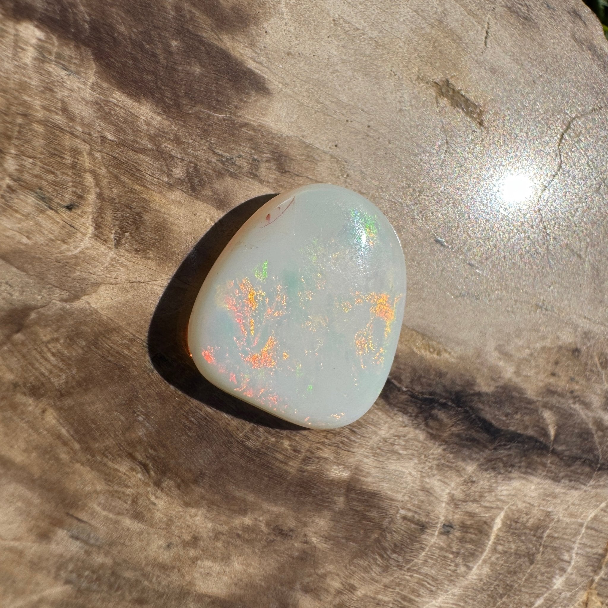 4.3ct Hand - cut Solid Coober Pedy Opal