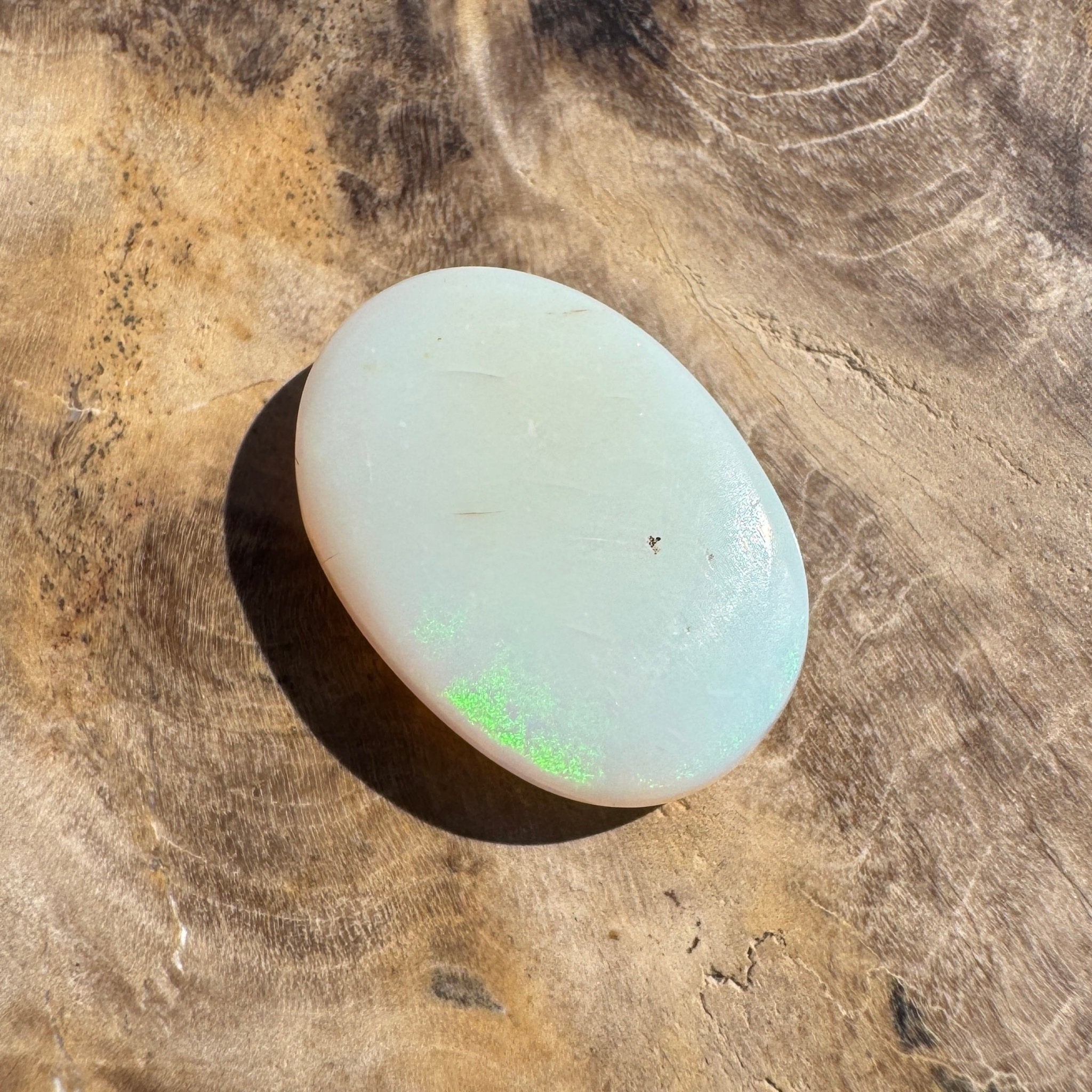 4.5ct Hand - cut Solid Coober Pedy Opal