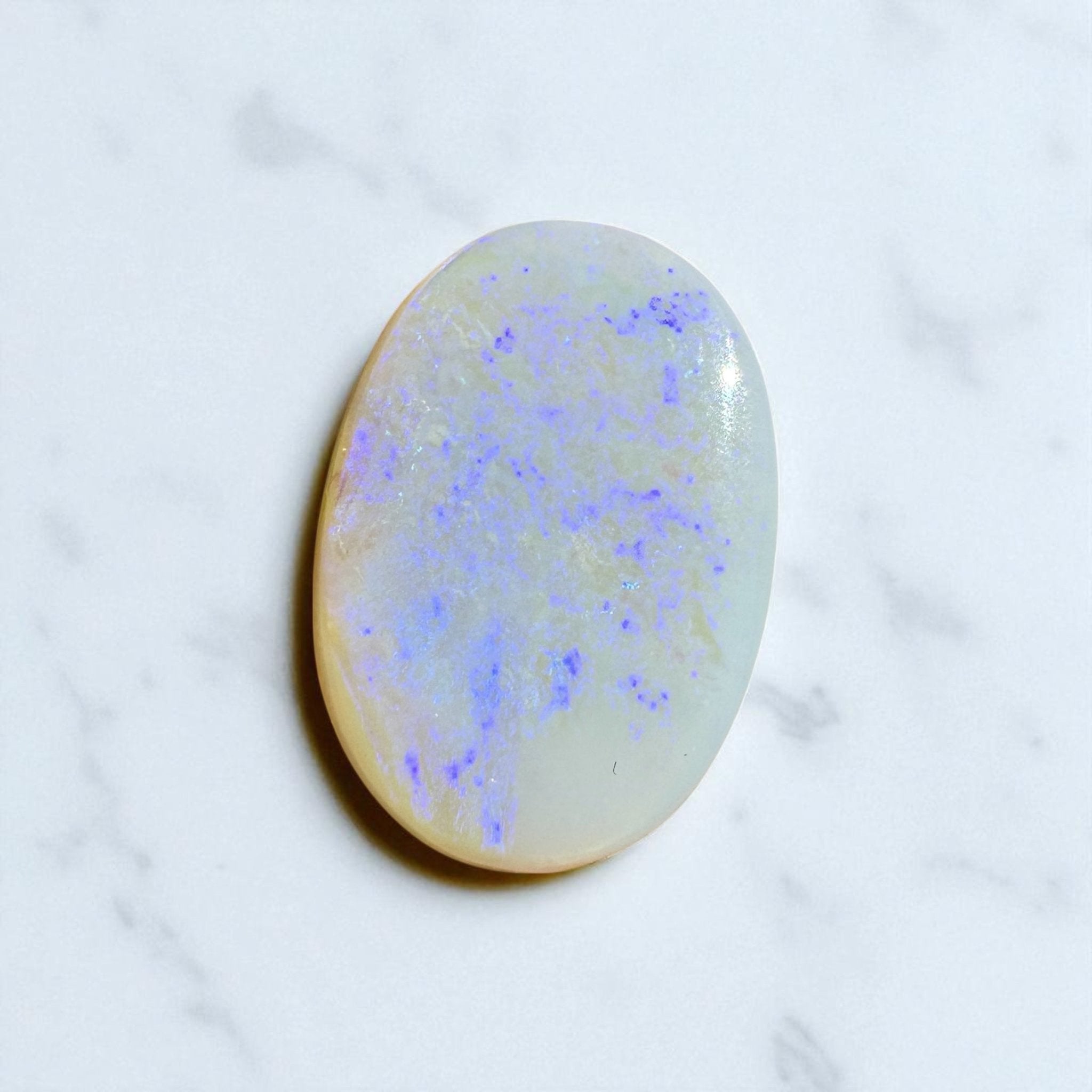 4.5ct Hand - cut Solid Coober Pedy Opal