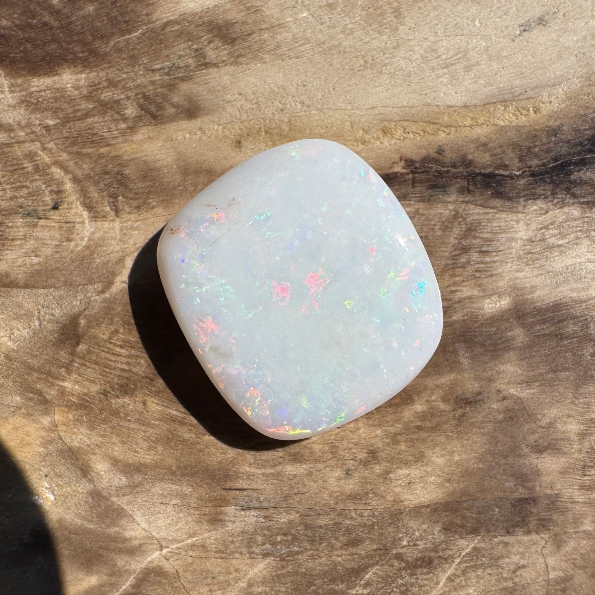 4.5ct Hand - cut Solid Coober Pedy Opal