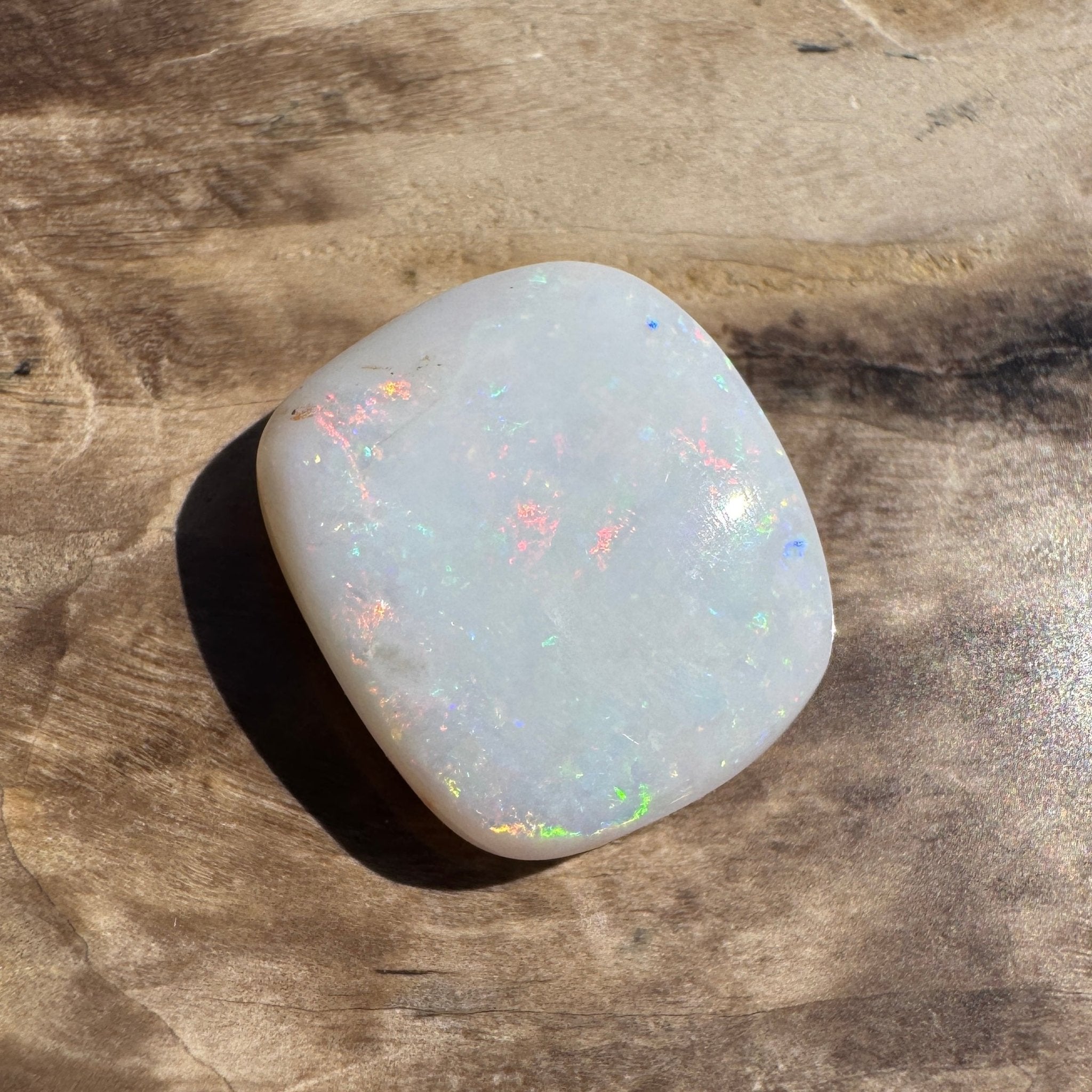 4.5ct Hand - cut Solid Coober Pedy Opal