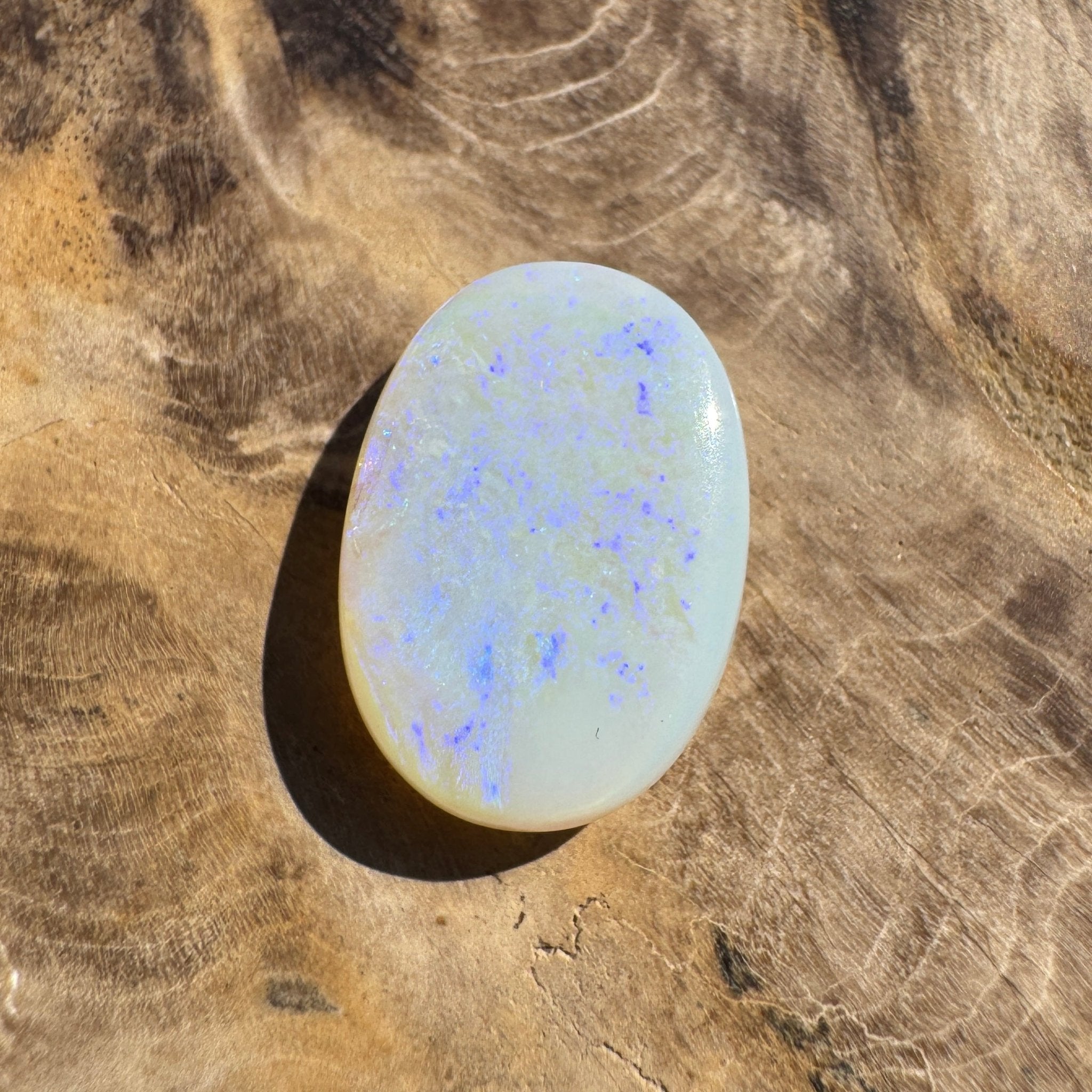 4.5ct Hand - cut Solid Coober Pedy Opal