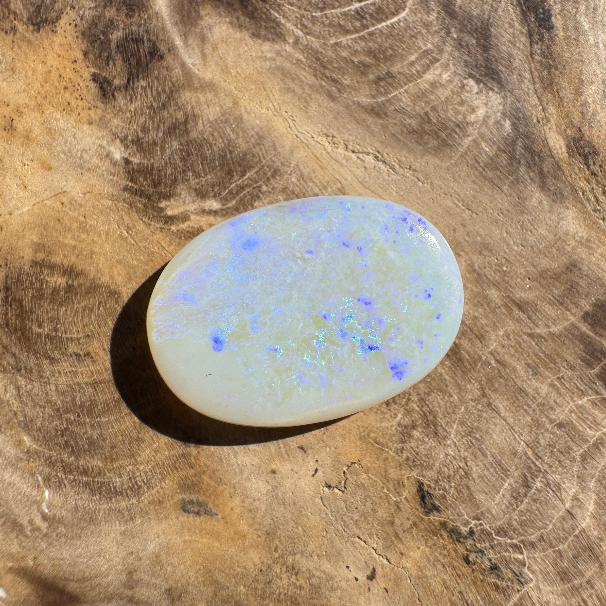 4.5ct Hand - cut Solid Coober Pedy Opal