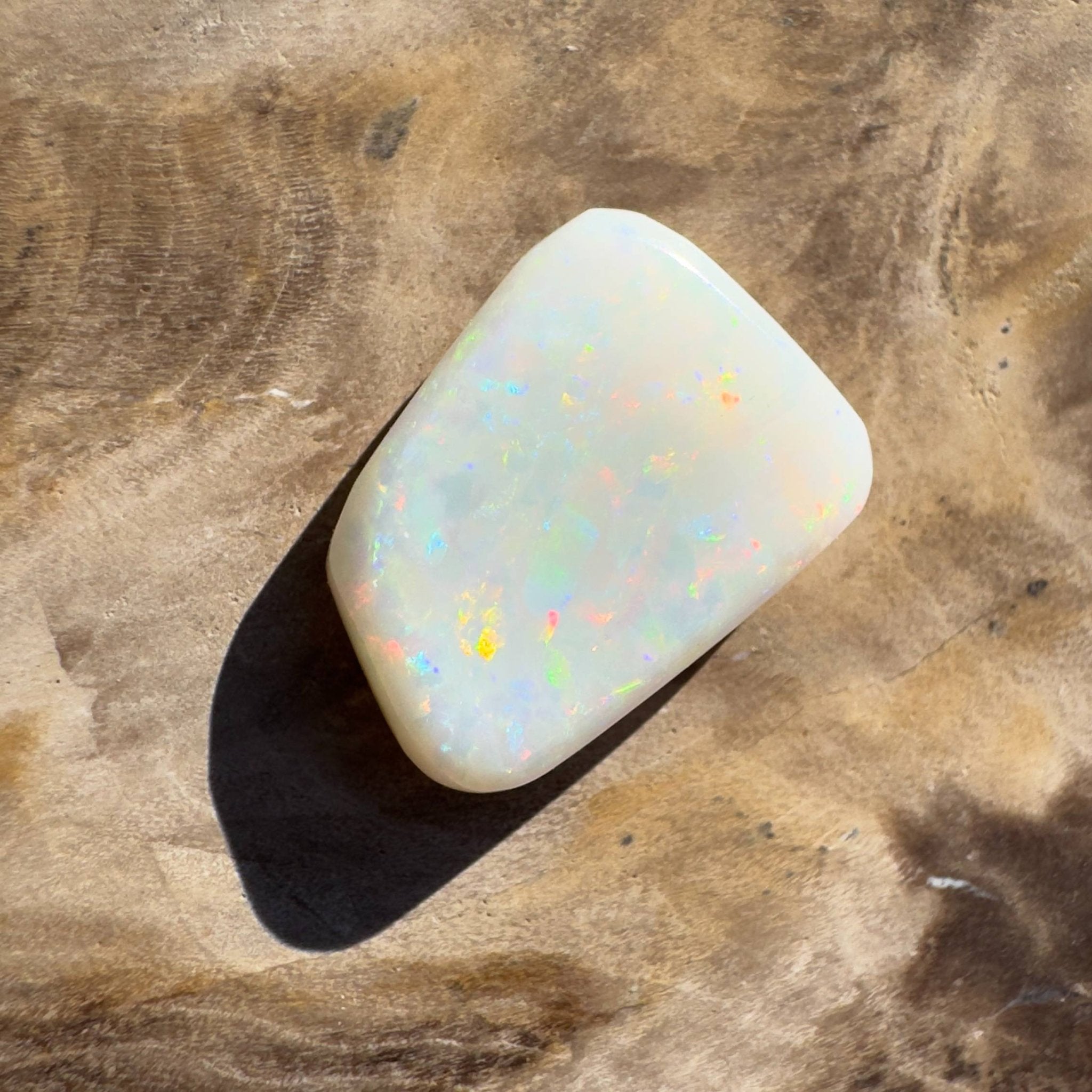 4.7ct Hand - cut Solid Coober Pedy Opal