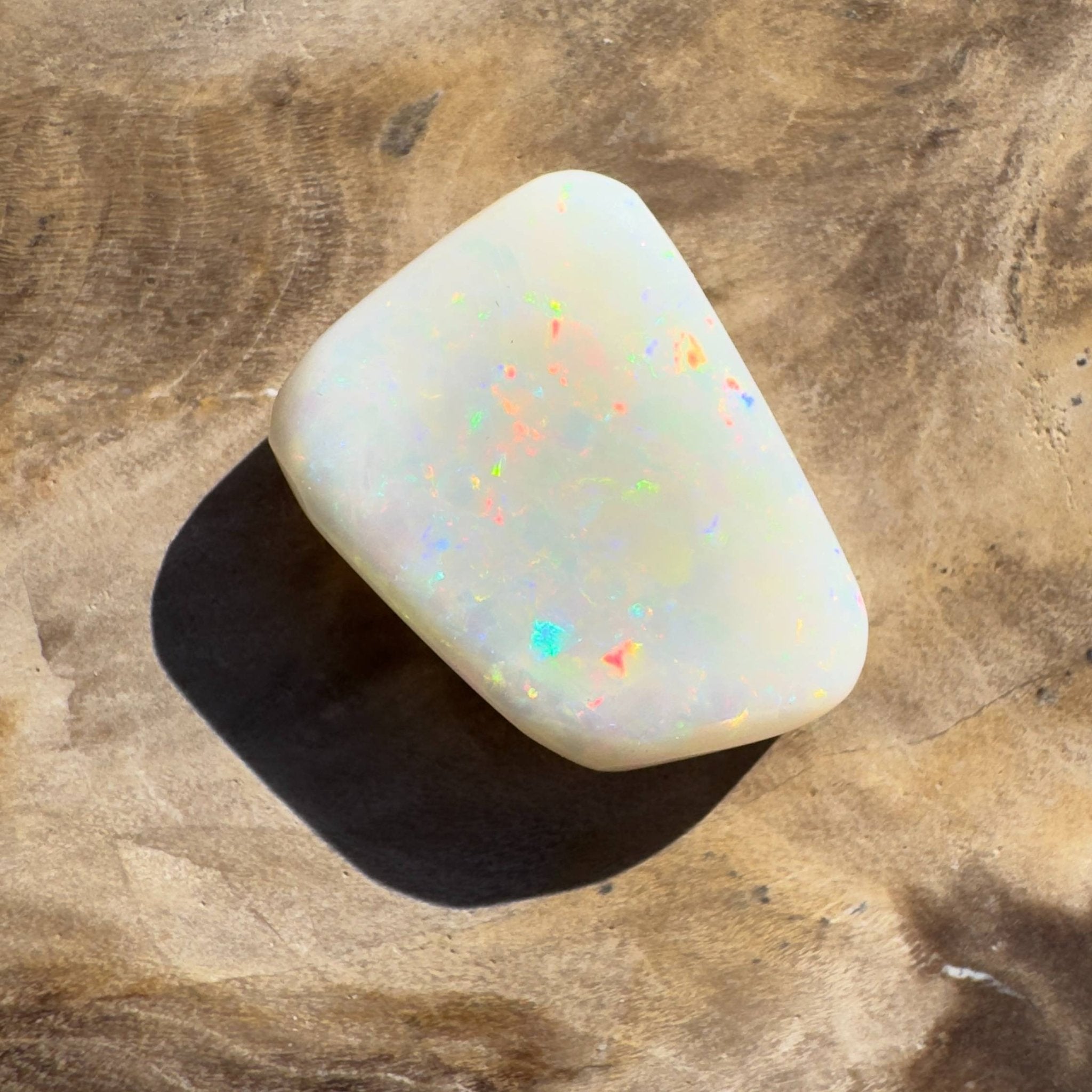 4.7ct Hand - cut Solid Coober Pedy Opal