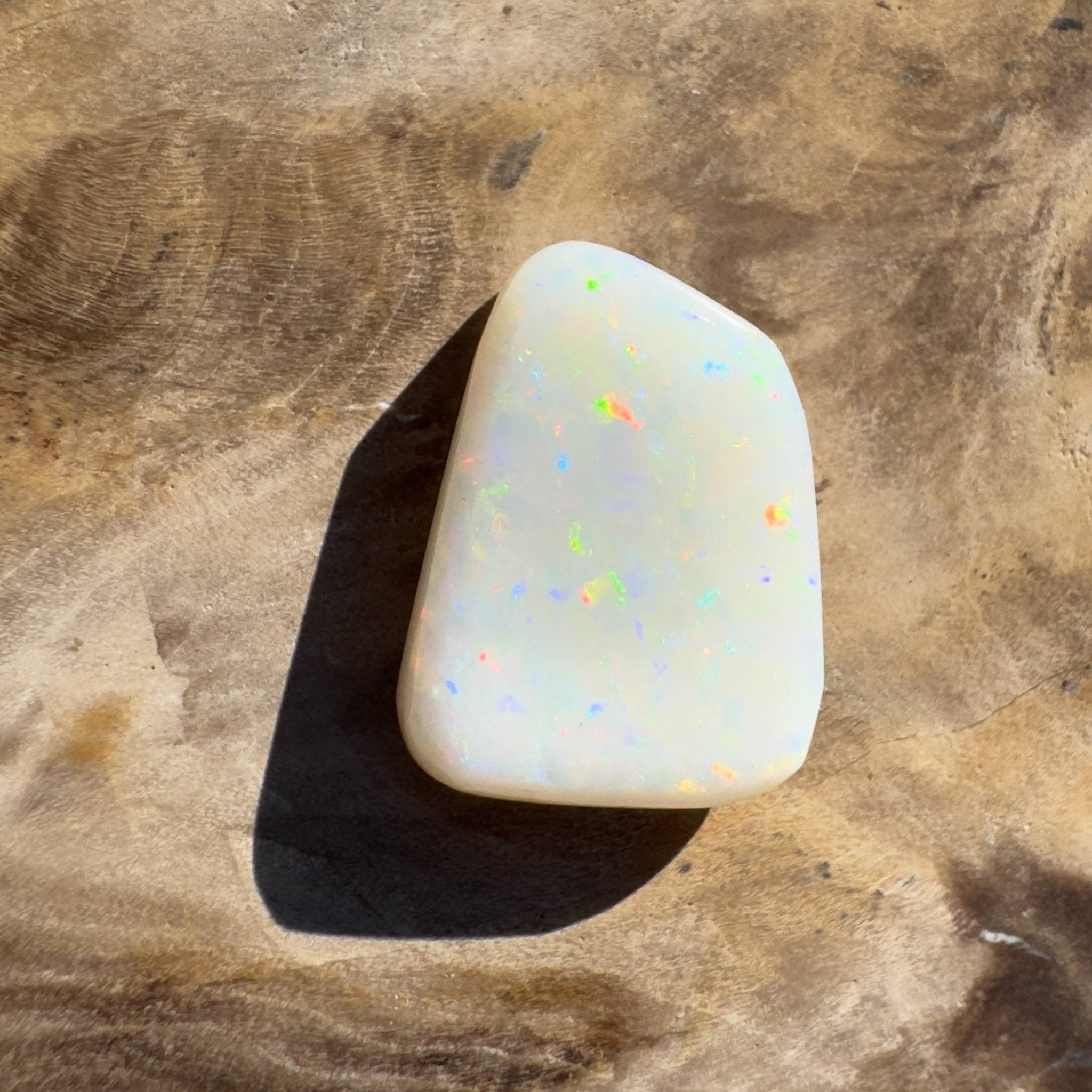 4.7ct Hand - cut Solid Coober Pedy Opal