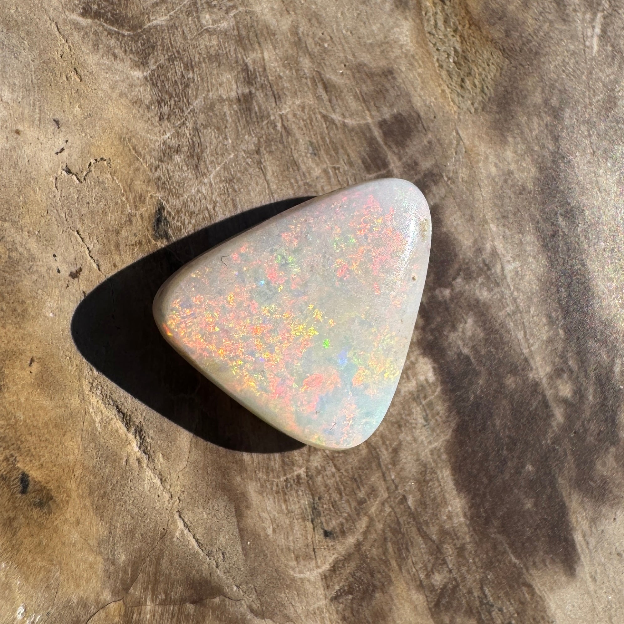 4.7ct Hand - cut Solid Coober Pedy Opal