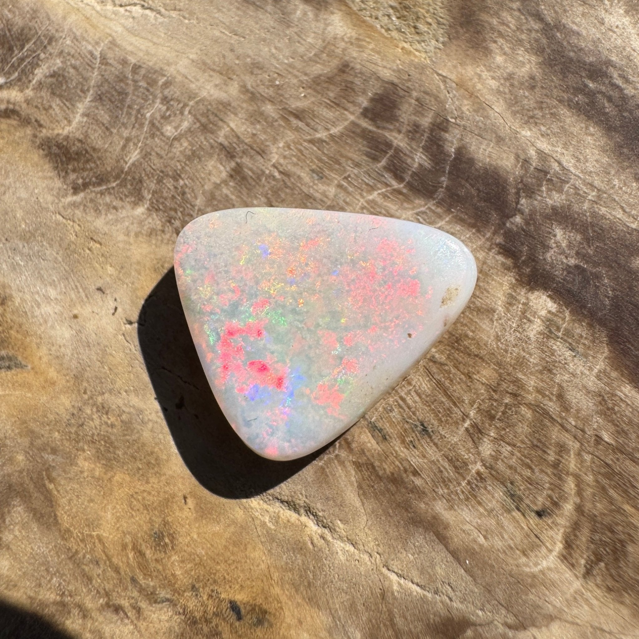 4.7ct Hand - cut Solid Coober Pedy Opal