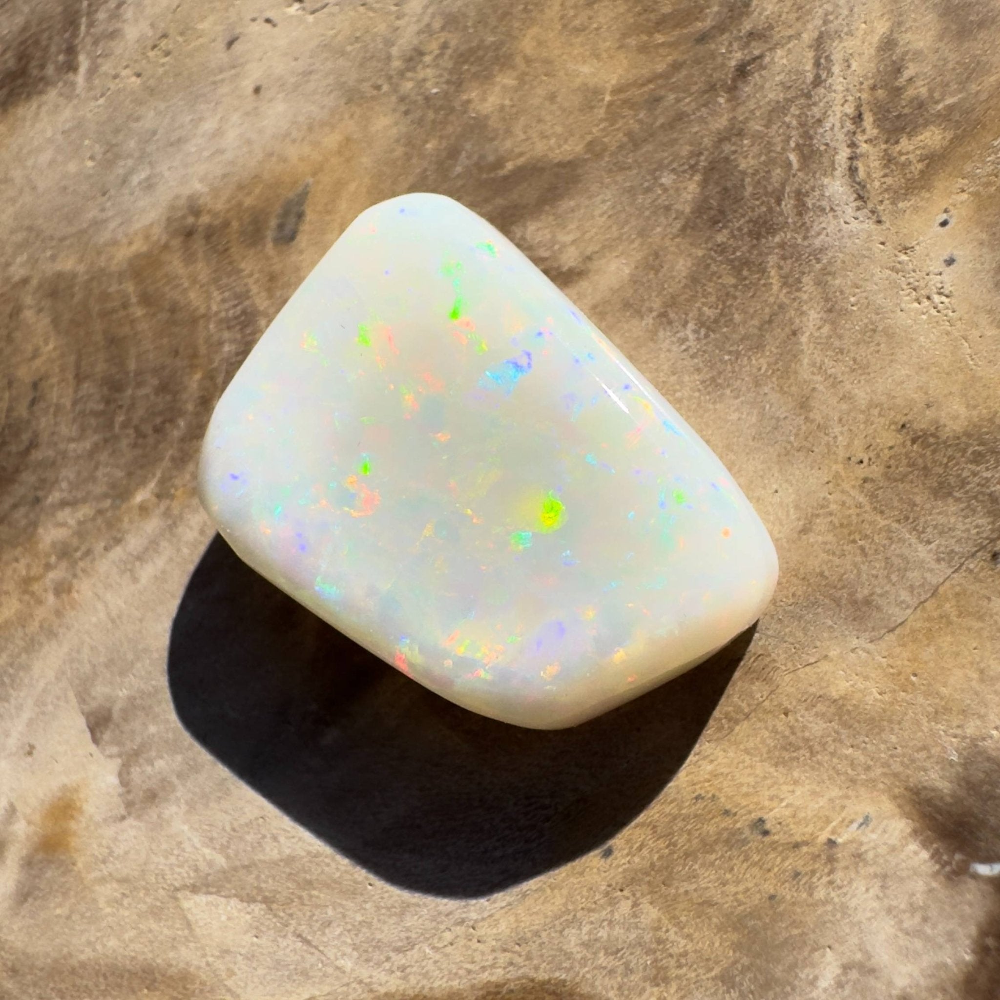 4.7ct Hand - cut Solid Coober Pedy Opal