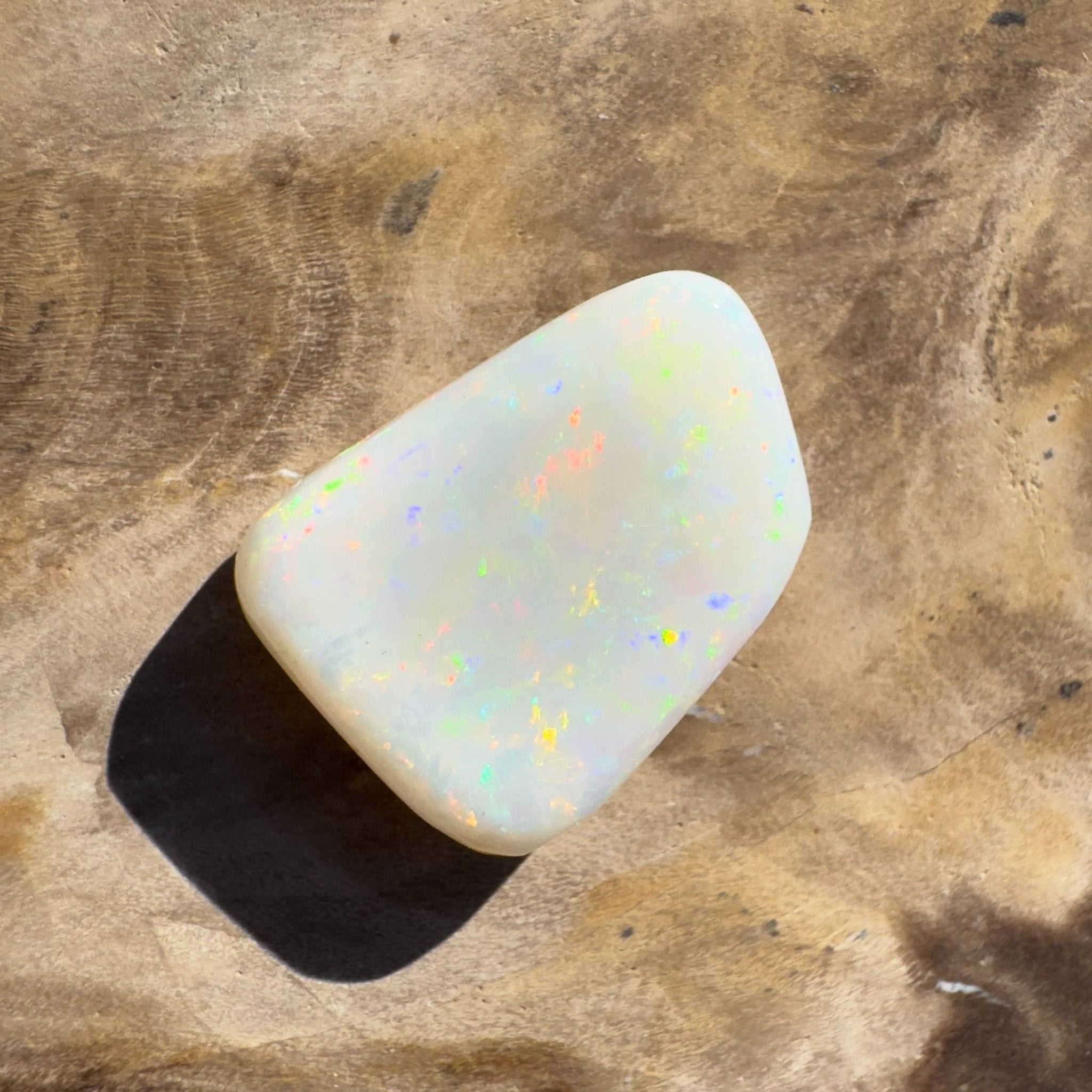 4.7ct Hand - cut Solid Coober Pedy Opal