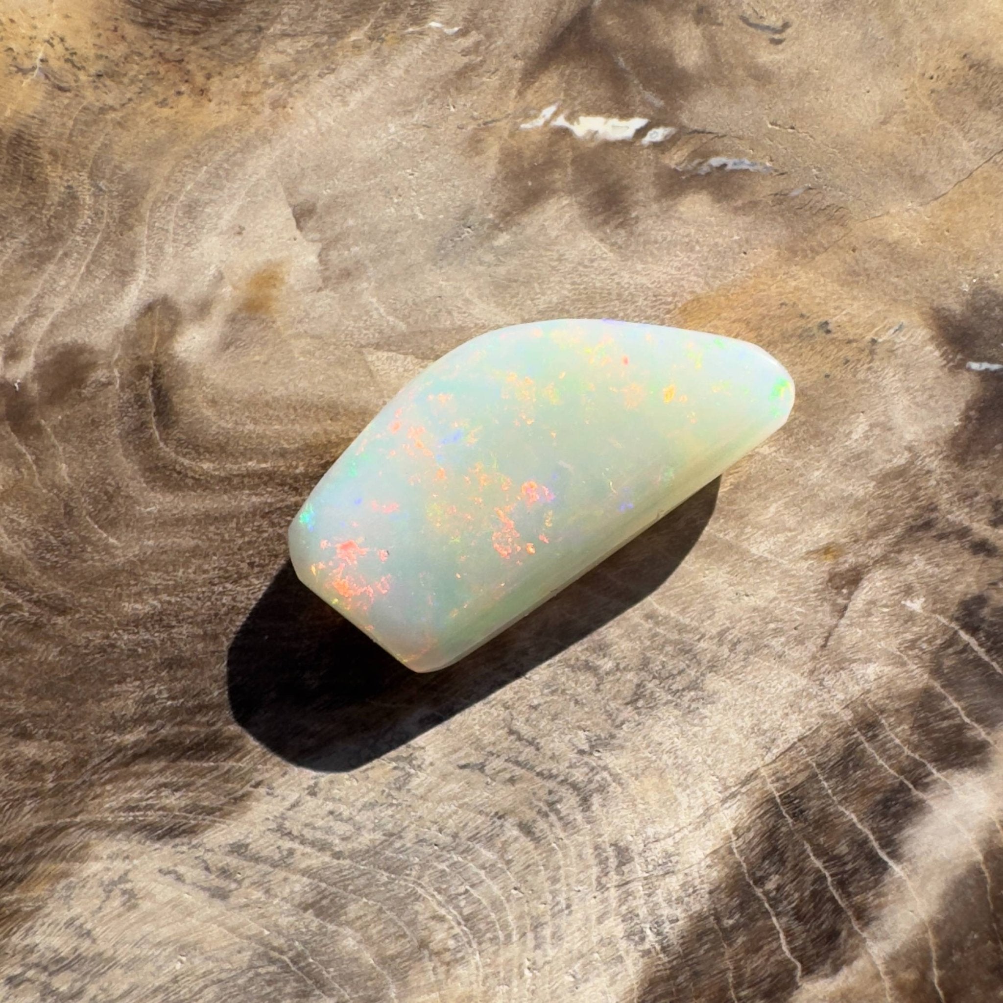 4.8ct Hand - cut Solid Coober Pedy Opal