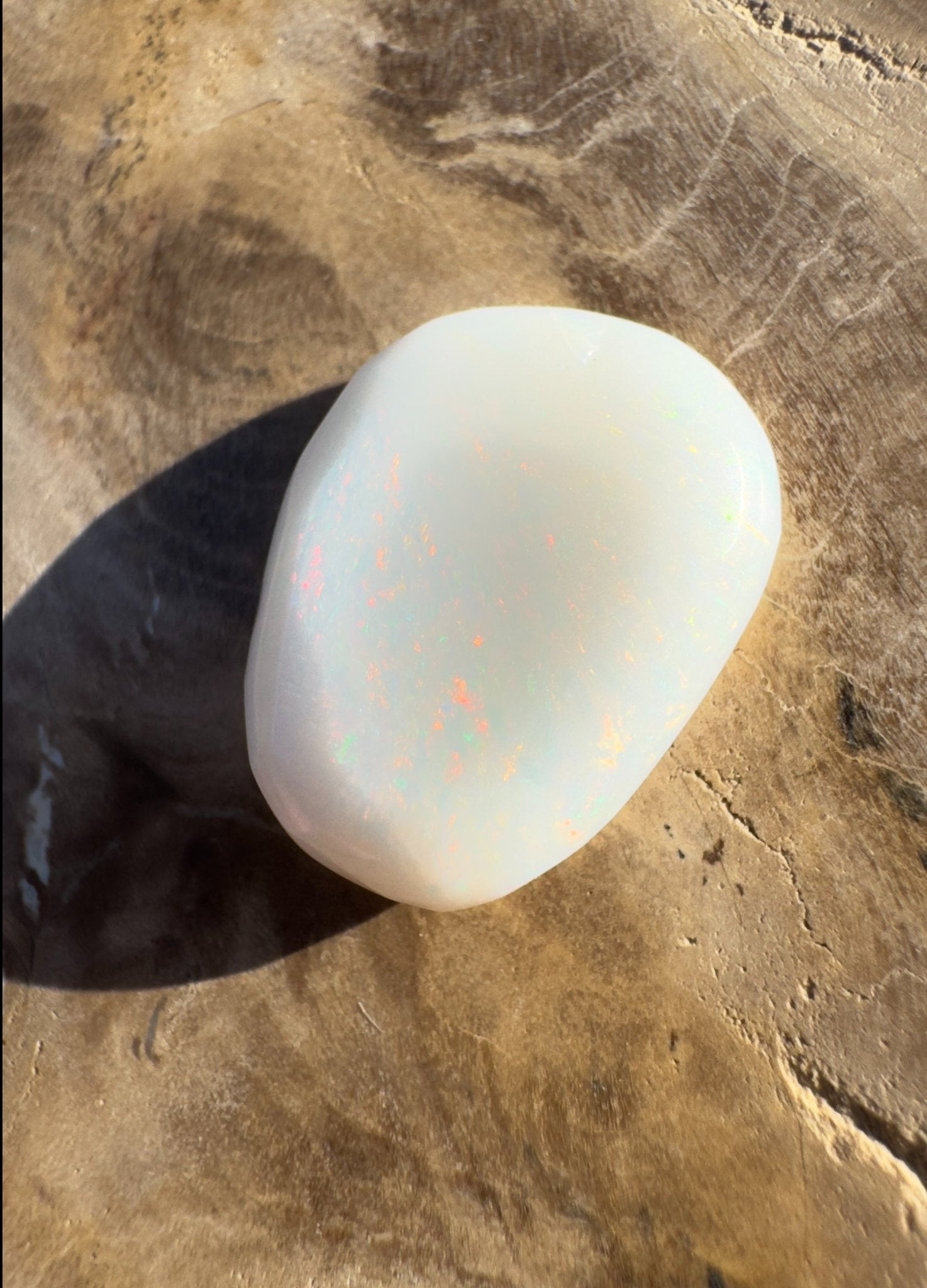 4.8ct Hand - Cut Solid Coober Pedy Opal