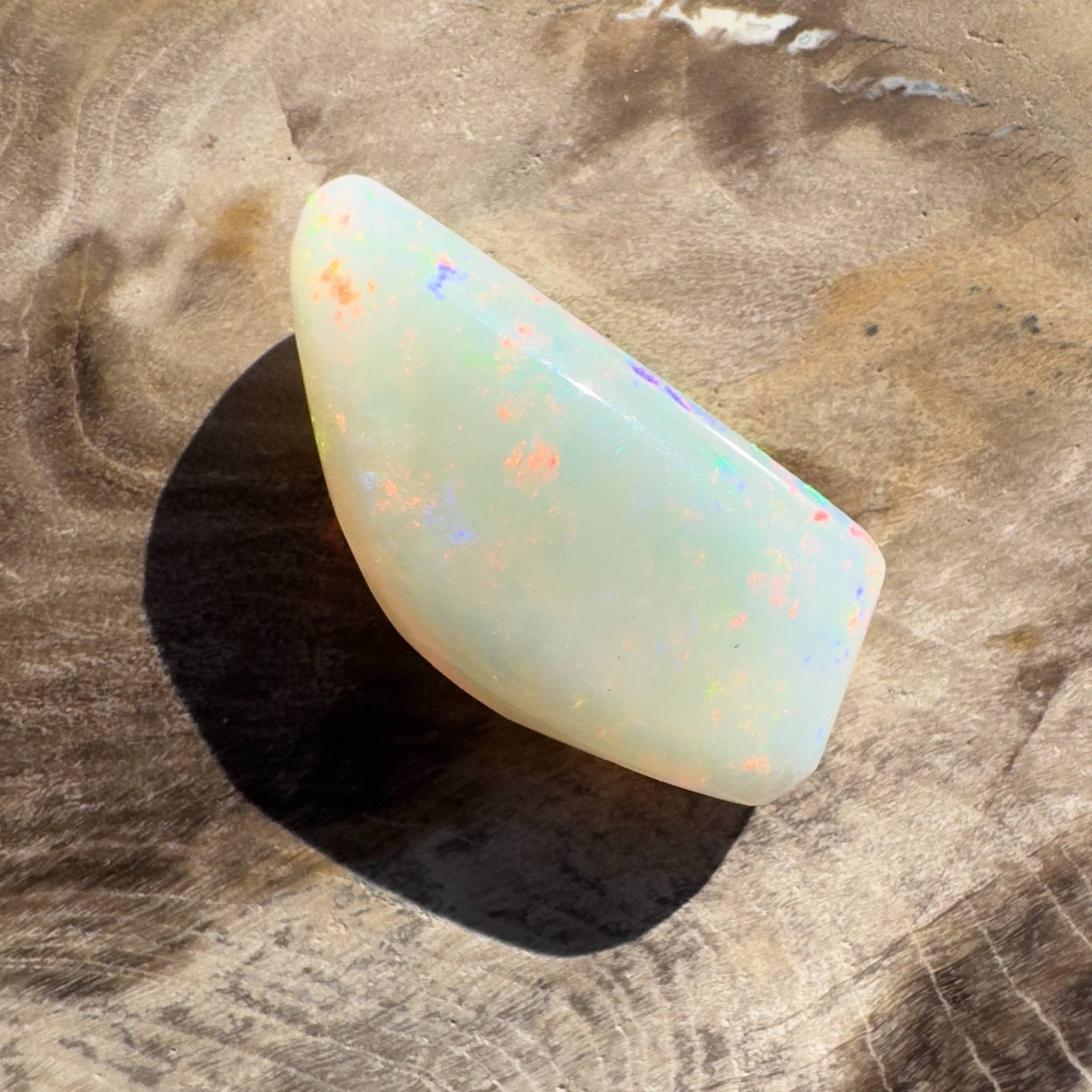 4.8ct Hand - cut Solid Coober Pedy Opal