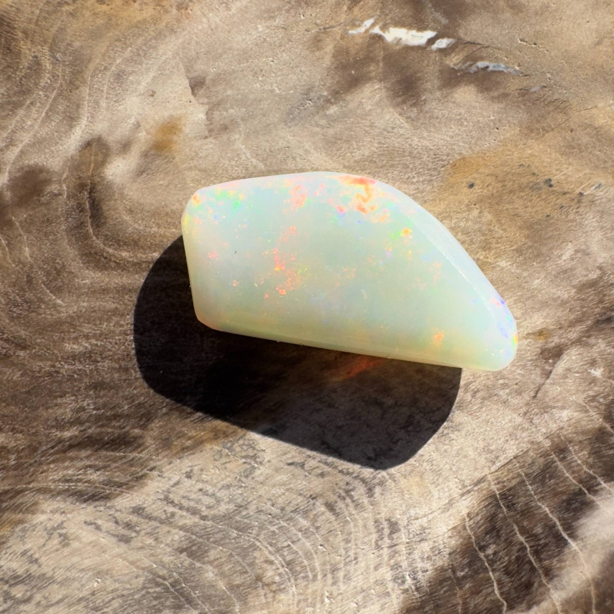 4.8ct Hand - cut Solid Coober Pedy Opal