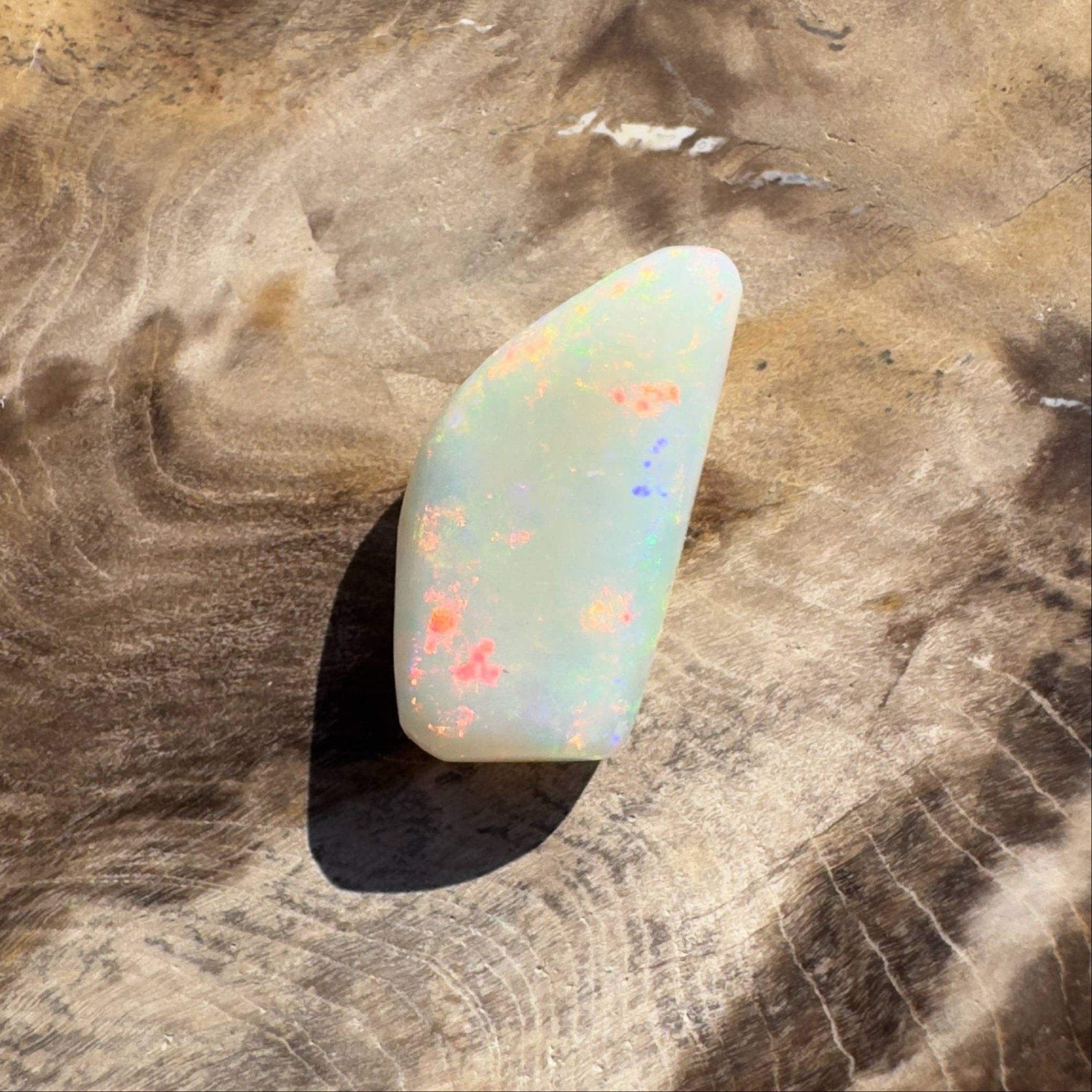 4.8ct Hand - cut Solid Coober Pedy Opal