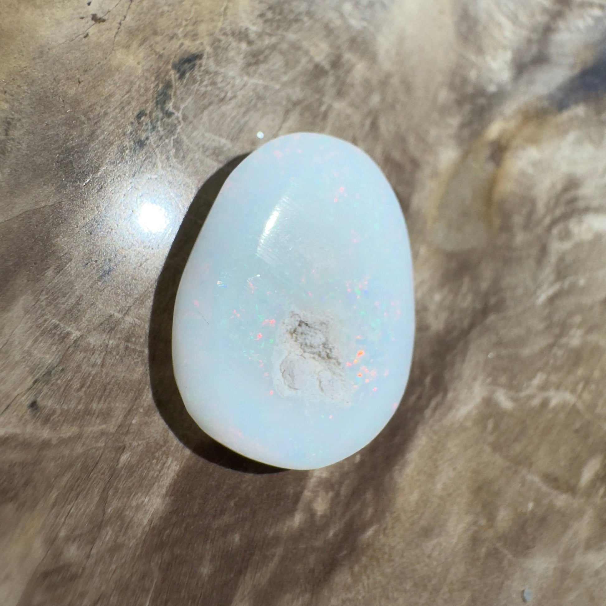 4.8ct Hand - Cut Solid Coober Pedy Opal